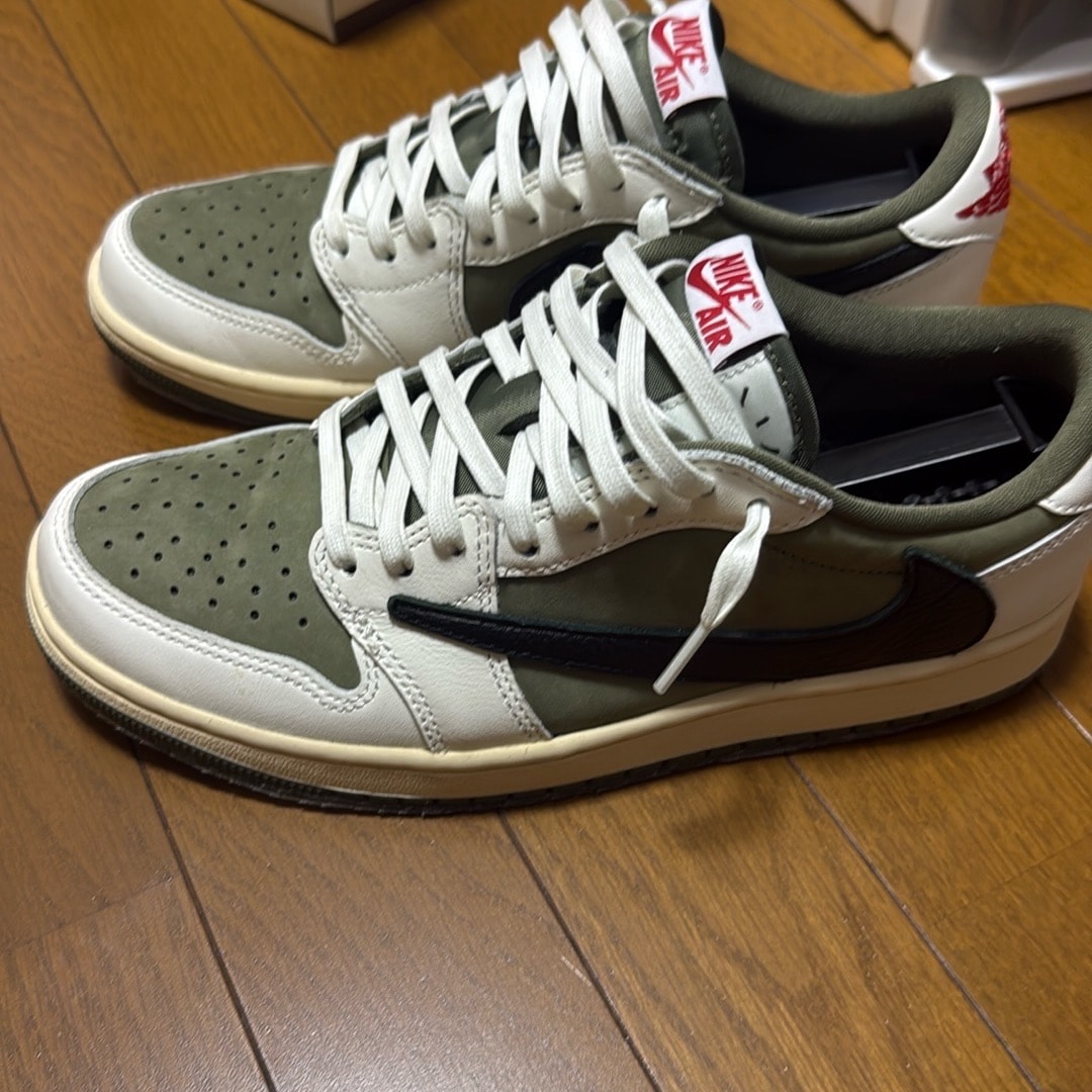 Travis Scott × Nike Air Jordan 1 Low OG SP "Reverse Olive"