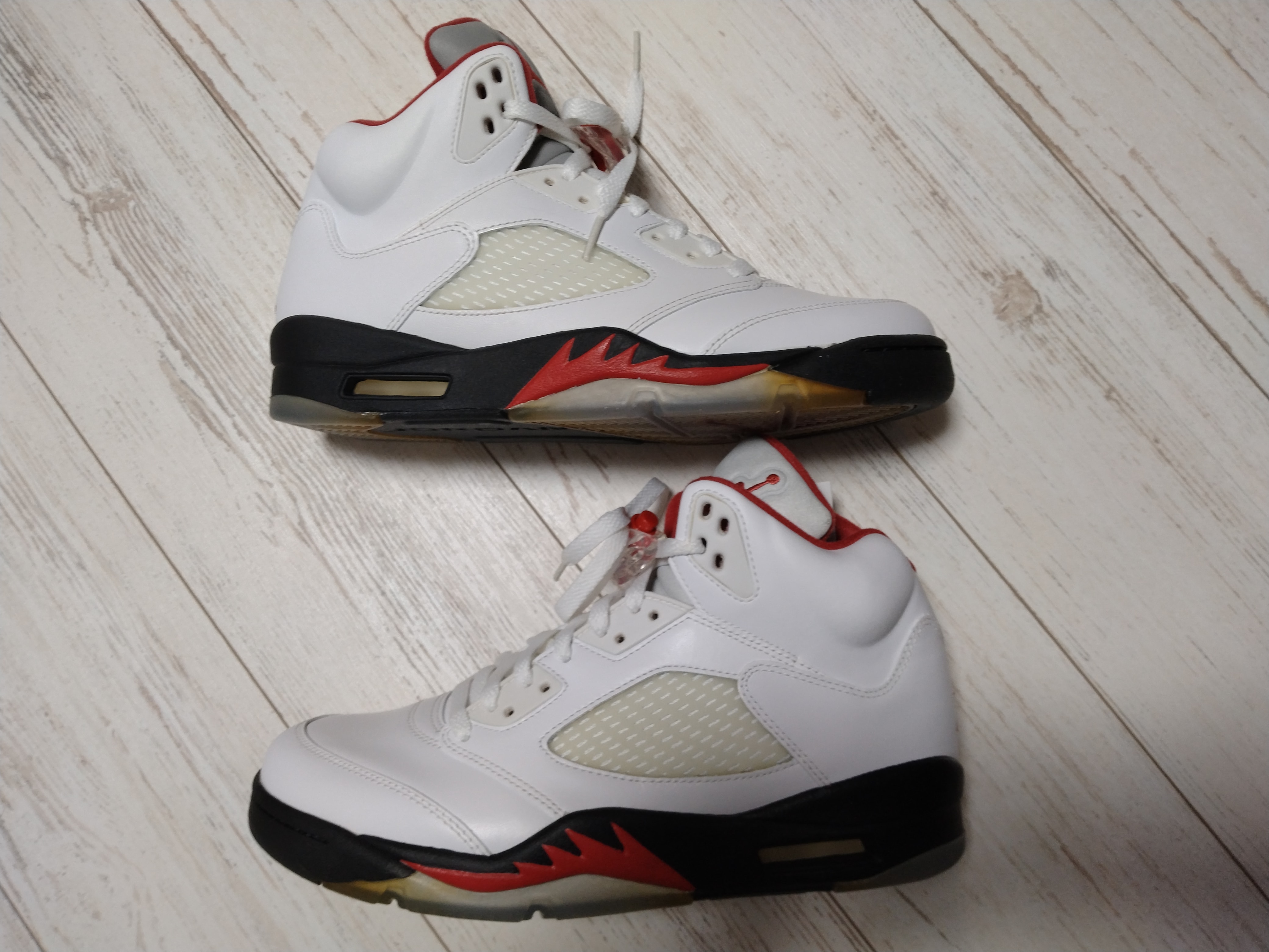 Nike Air Jordan 5 Retro "Fire Red" (2013)