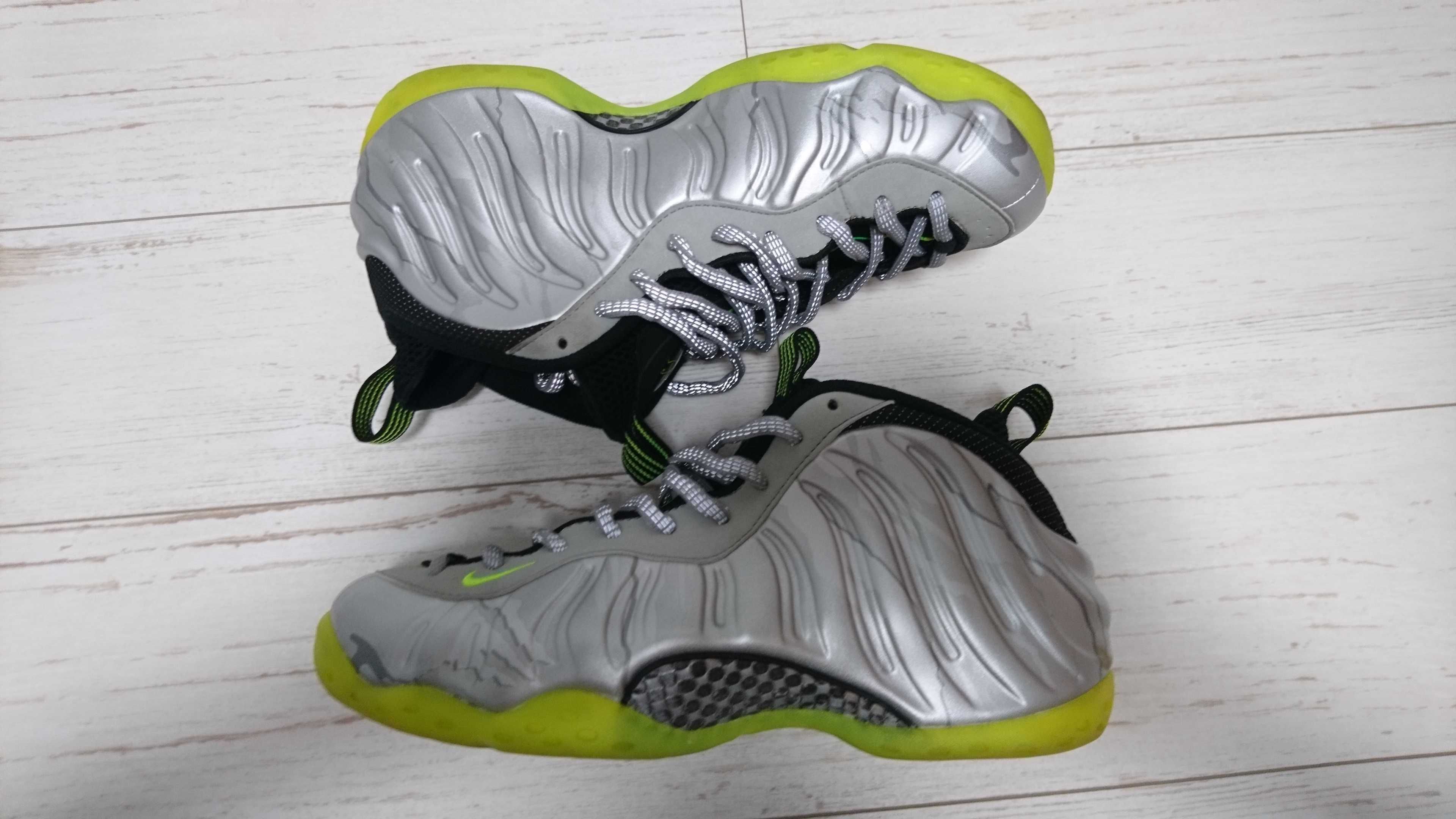 Nike Air Foamposite One "Silver Volt Camo"
