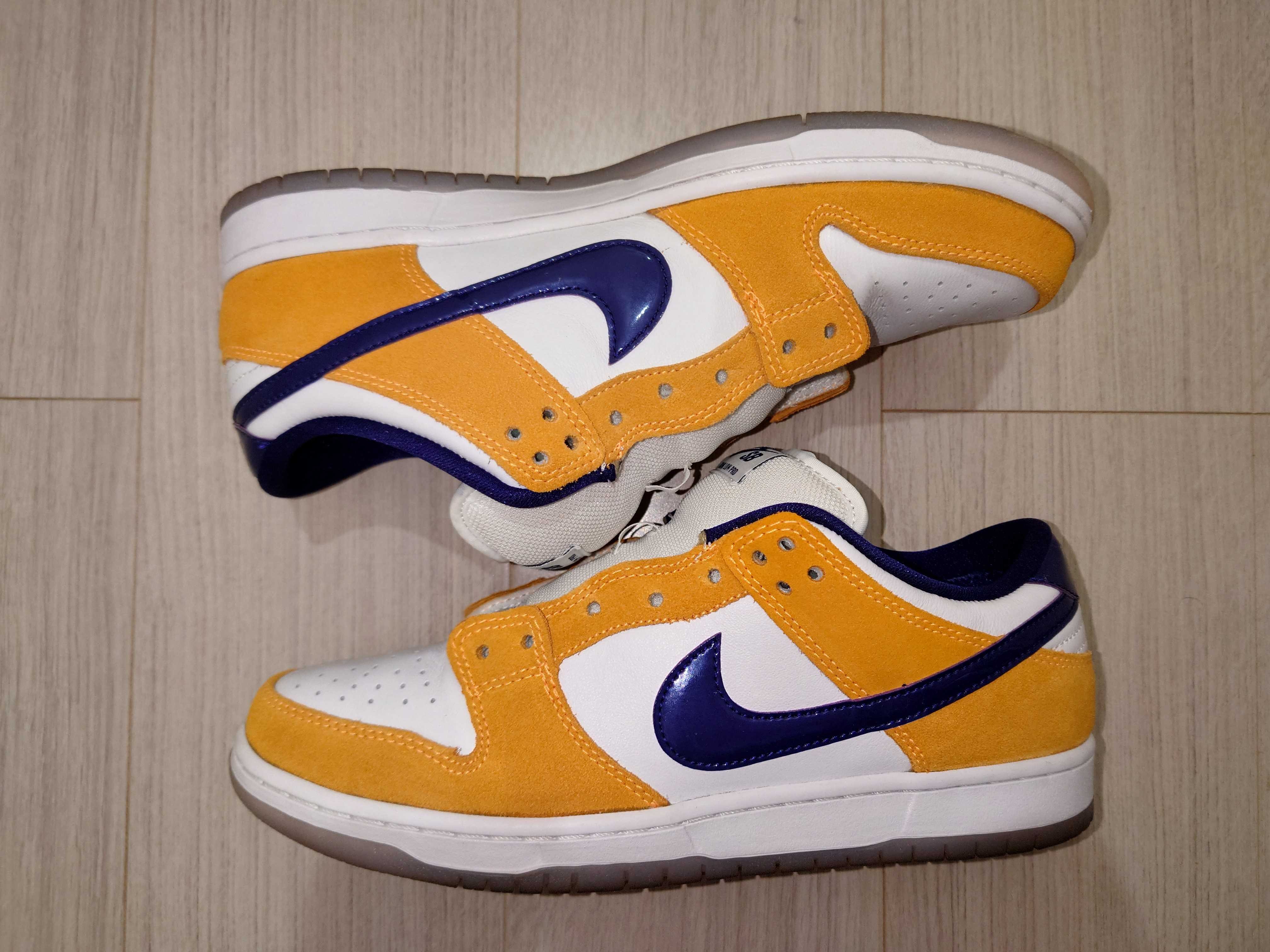 Nike SB Dunk Low "Laser Orange"