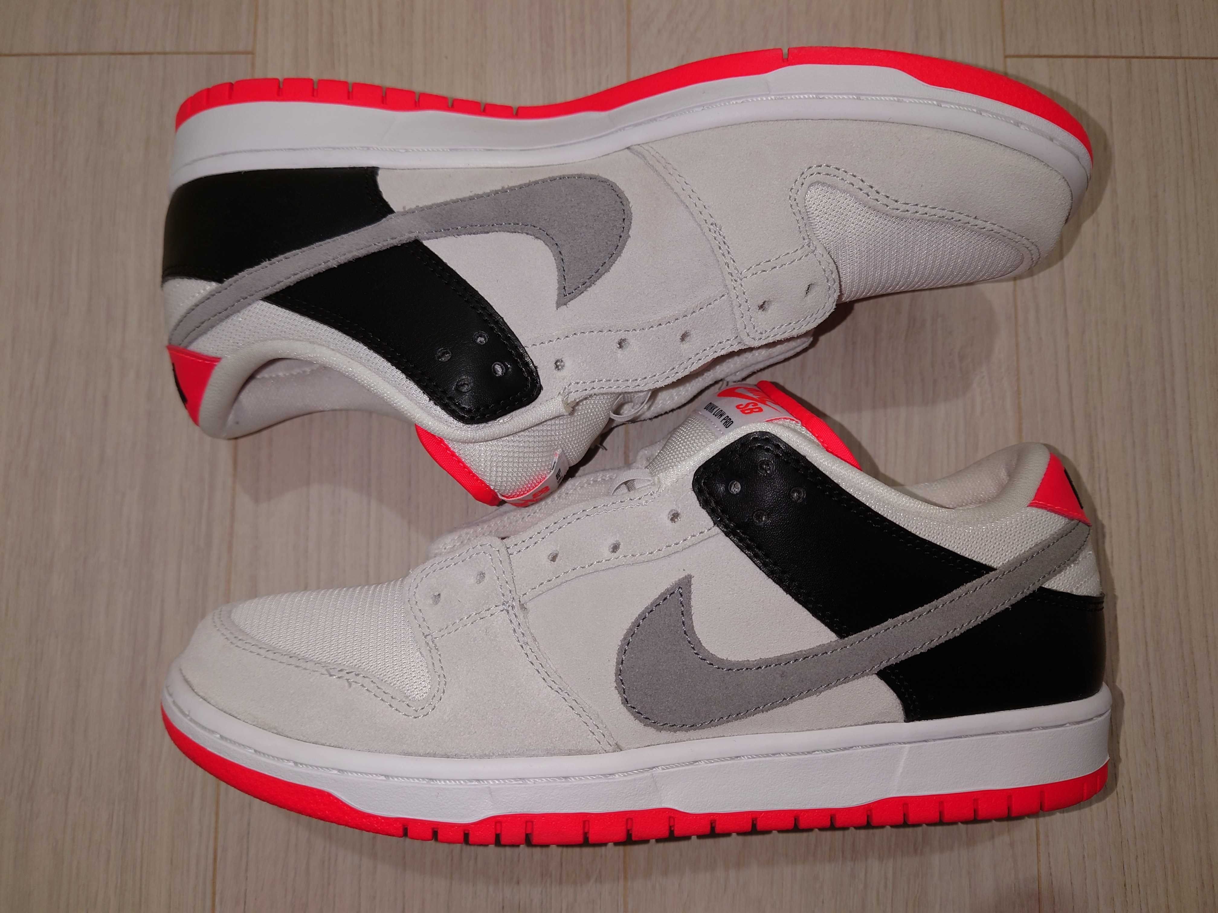 Nike SB Dunk Low "Infrared"