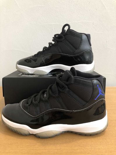 Nike Air Jordan 11 Retro "Space Jam" (2016)