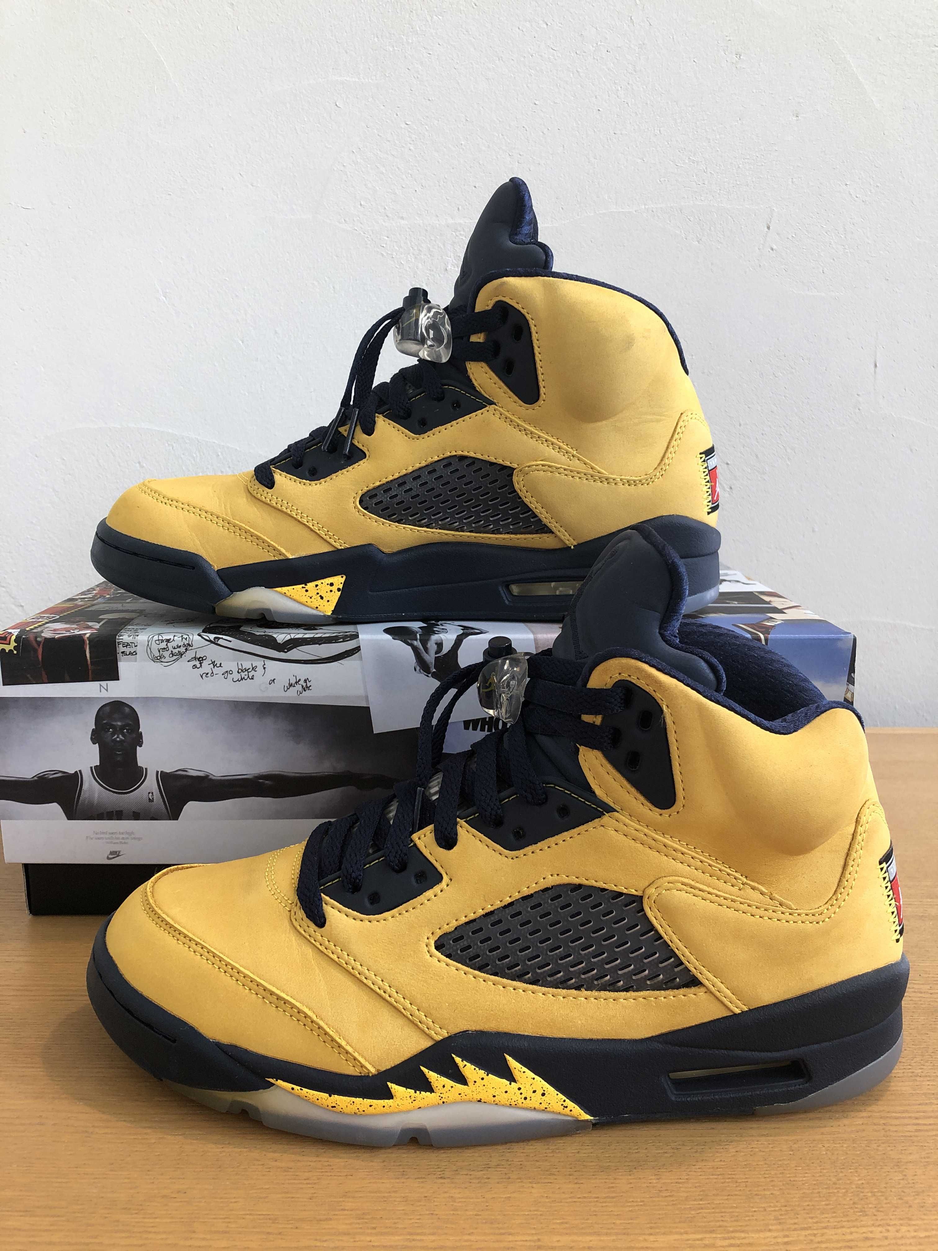 NIKE AIR JORDAN 5 "MICHIGAN"