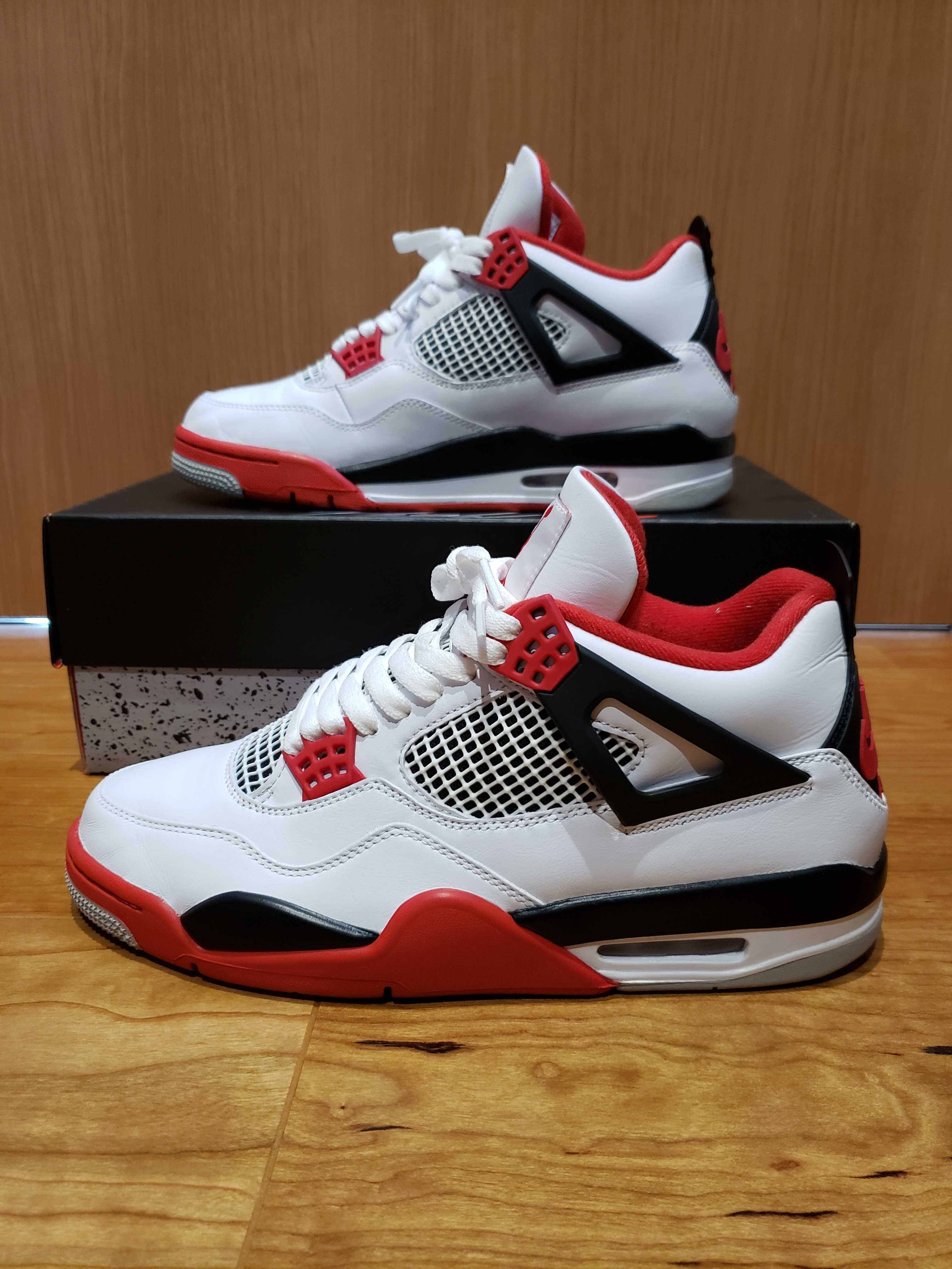 Nike Air Jordan 4 Retro OG "Fire Red" (2020)