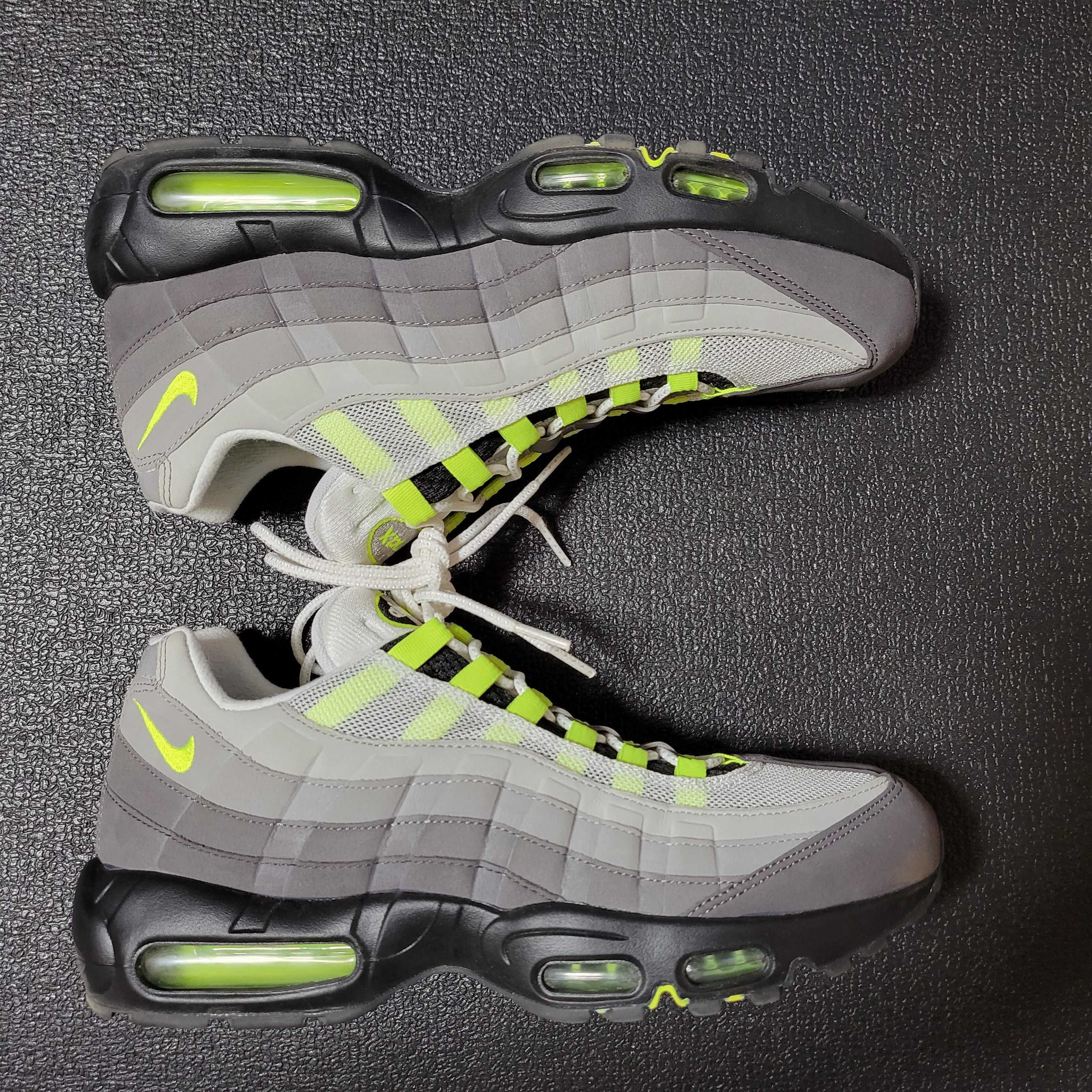 Nike Air Max 95 OG "Yellow Gradation" (2018)