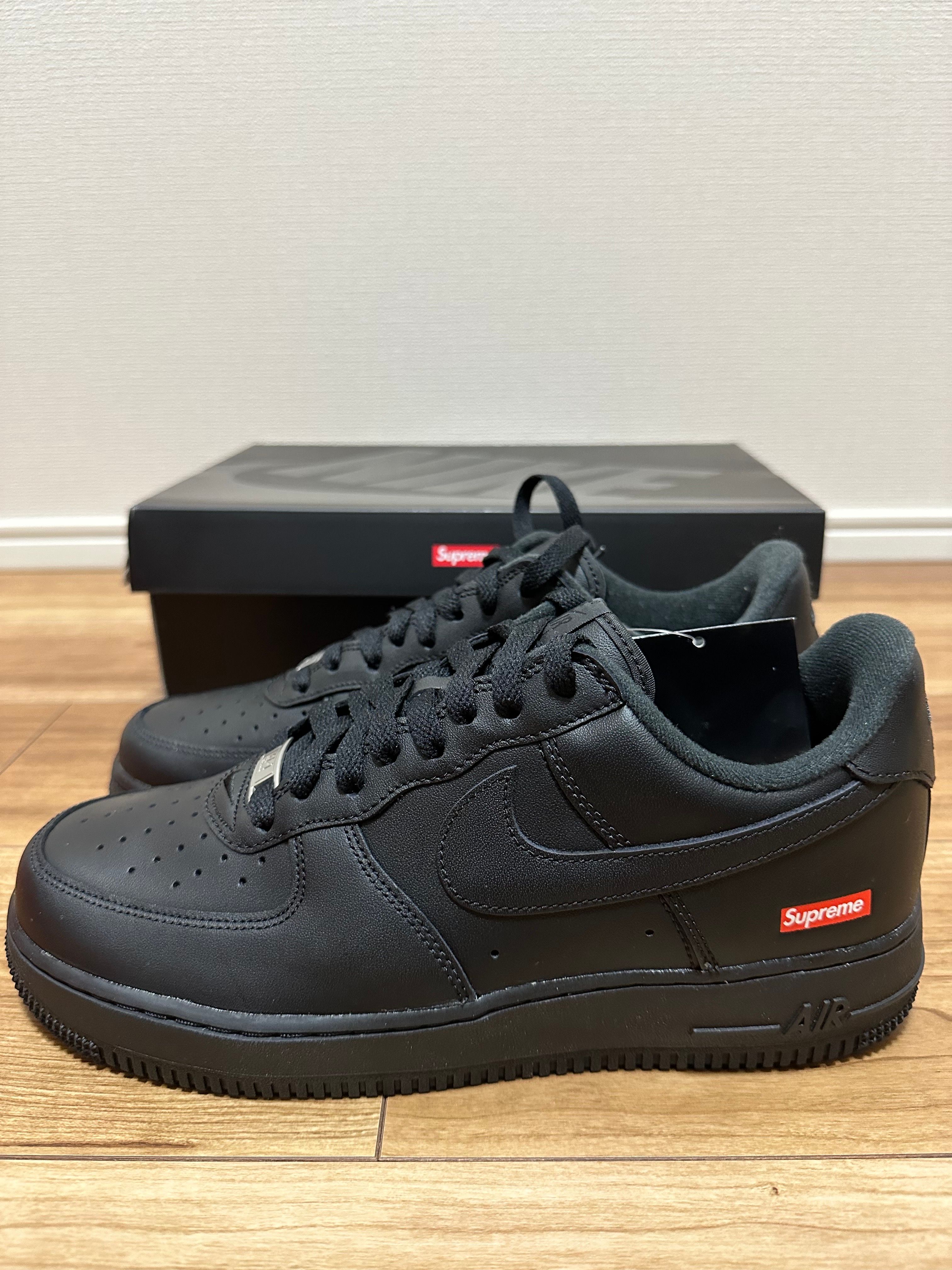 Supreme × Nike Air Force 1 Low "Black"