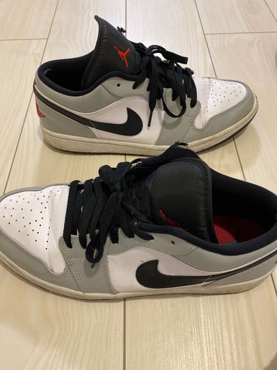 Nike Air Jordan 1 Low "Light Smoke Grey"