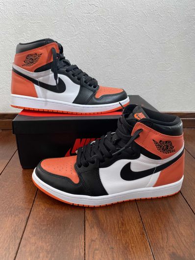 Nike Air Jordan 1 Retro High OG "Electro Orange"