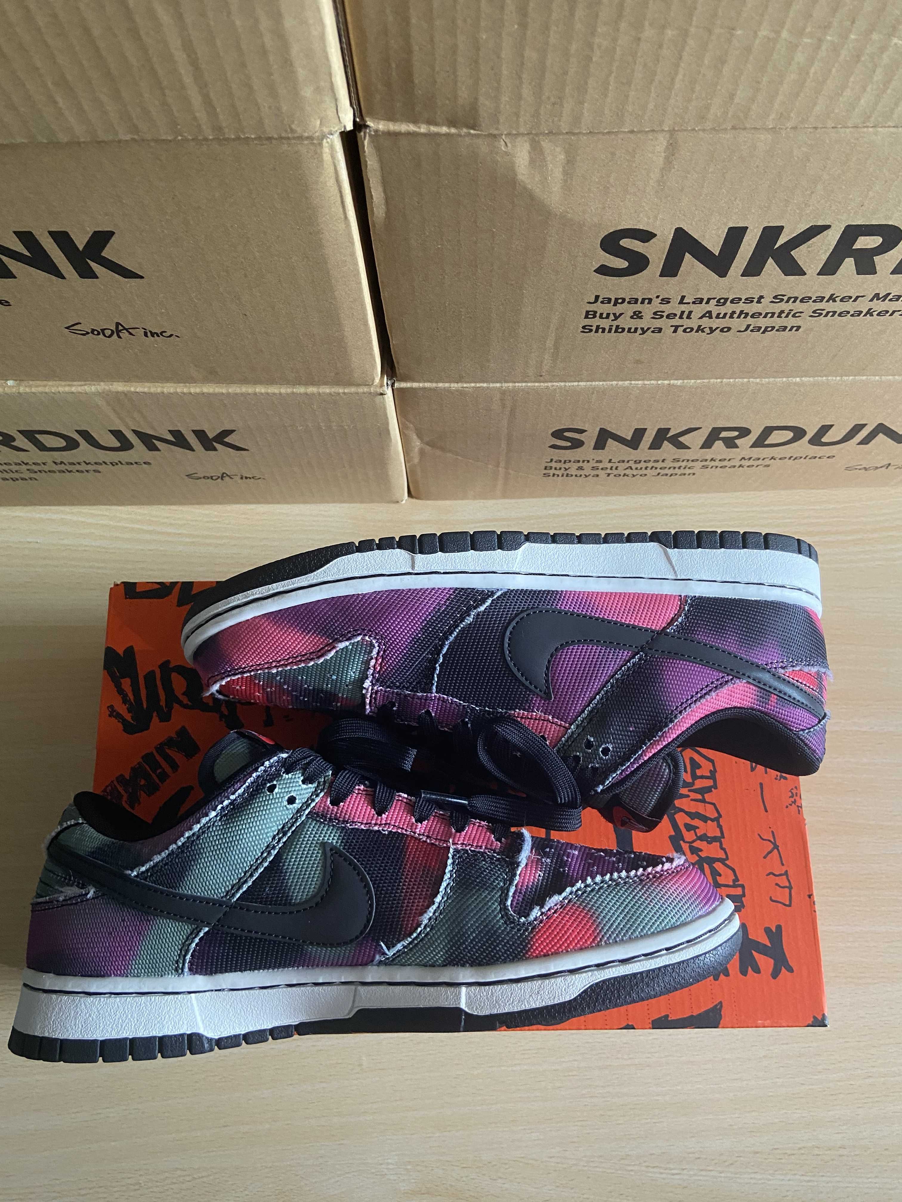 Nike Dunk Low Graffiti "Pink/Black" 