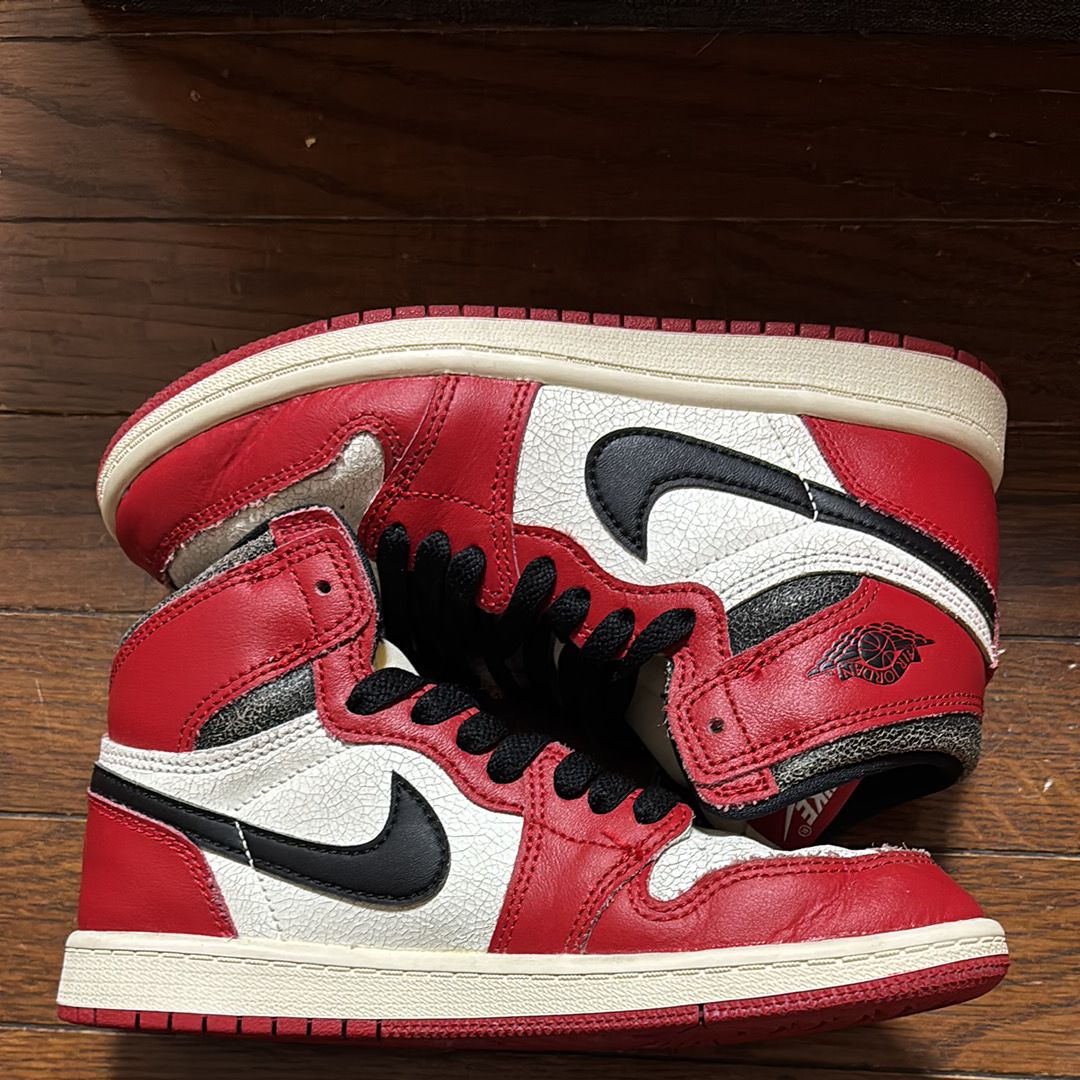 Nike PS Air Jordan 1 High OG "Lost & Found/Chicago"