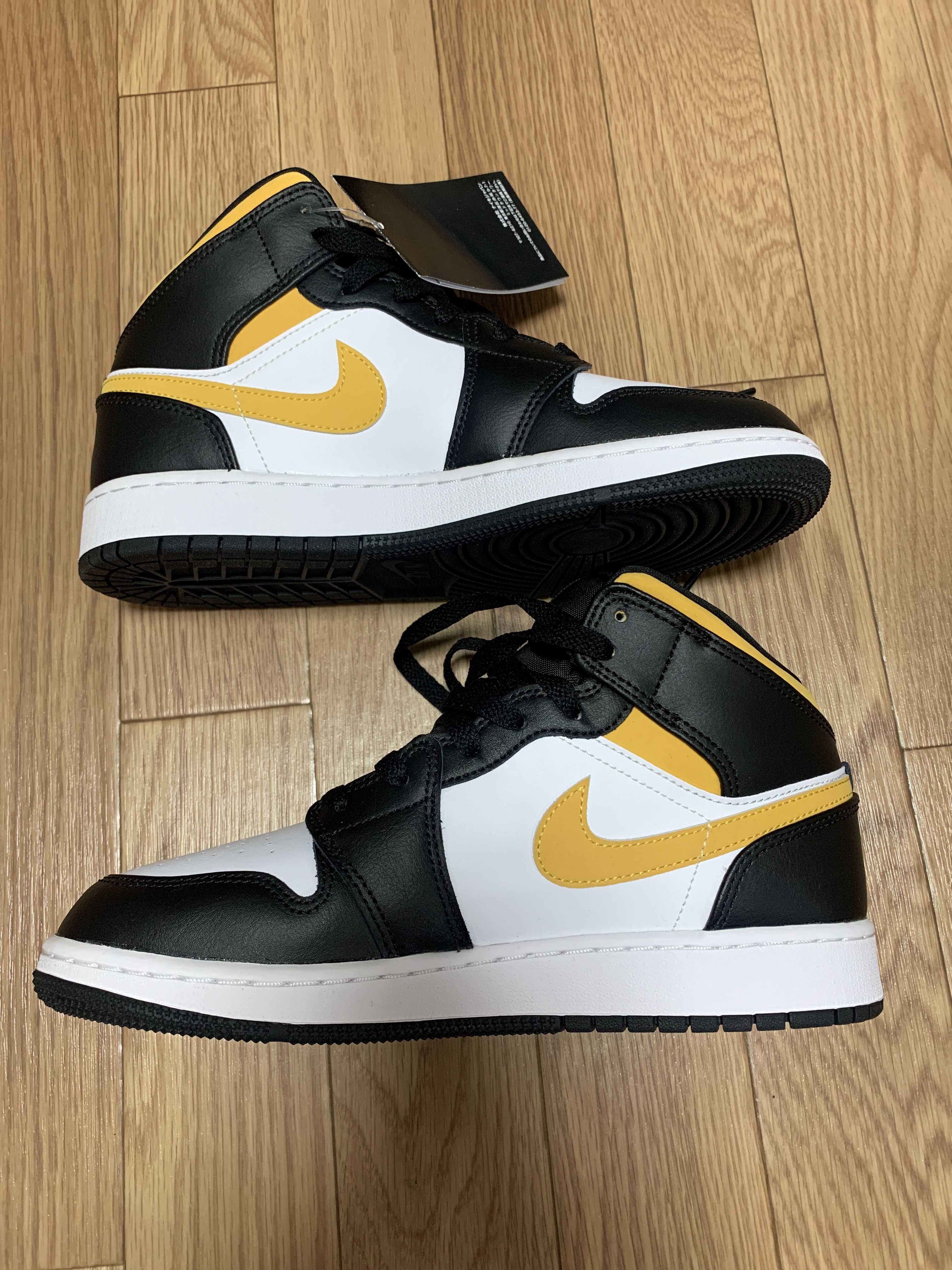 NIKE GS AIR JORDAN 1 MID "UNIVERSITY GOLD"
