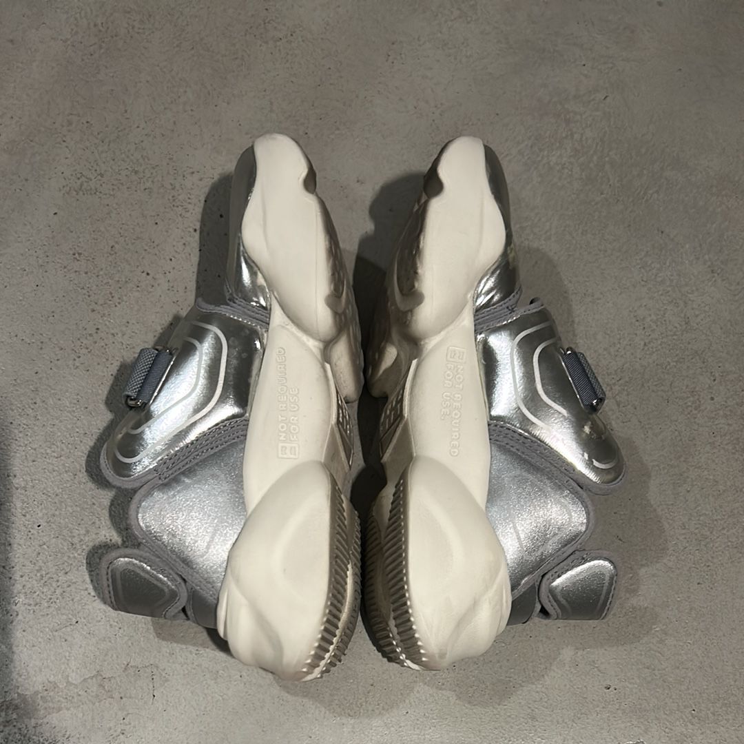 Nike Women's Aqua Rift "Metallic Silver"