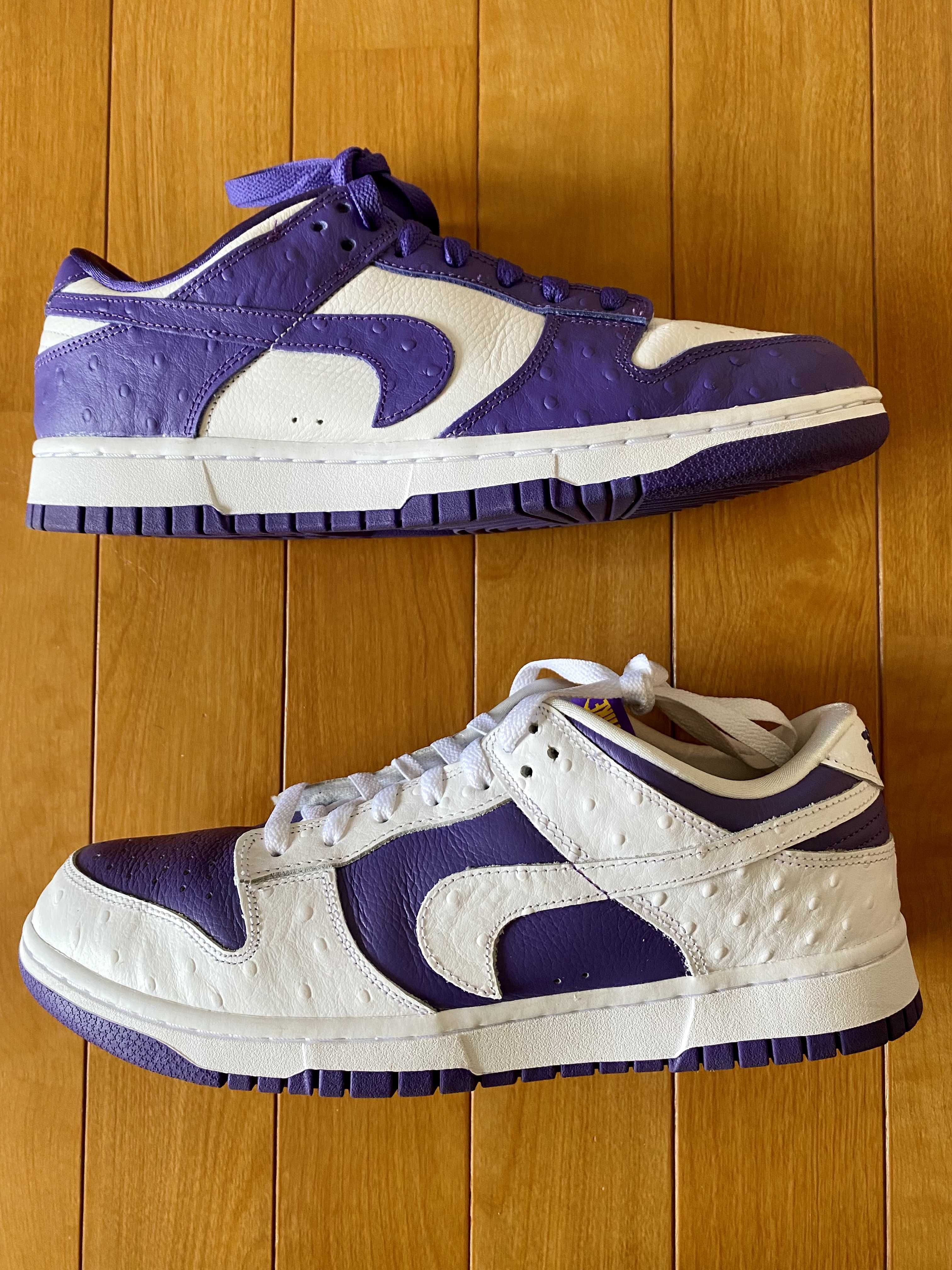 Nike Women's Dunk Low "Made You Look"