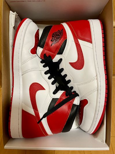 Nike Air Jordan 1 High OG "Heritage"