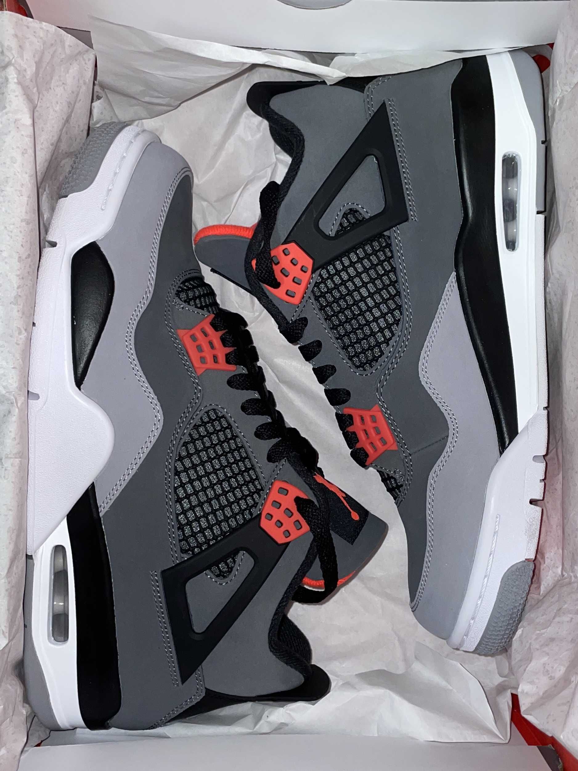 Nike Air Jordan 4 Retro "Infrared 23"