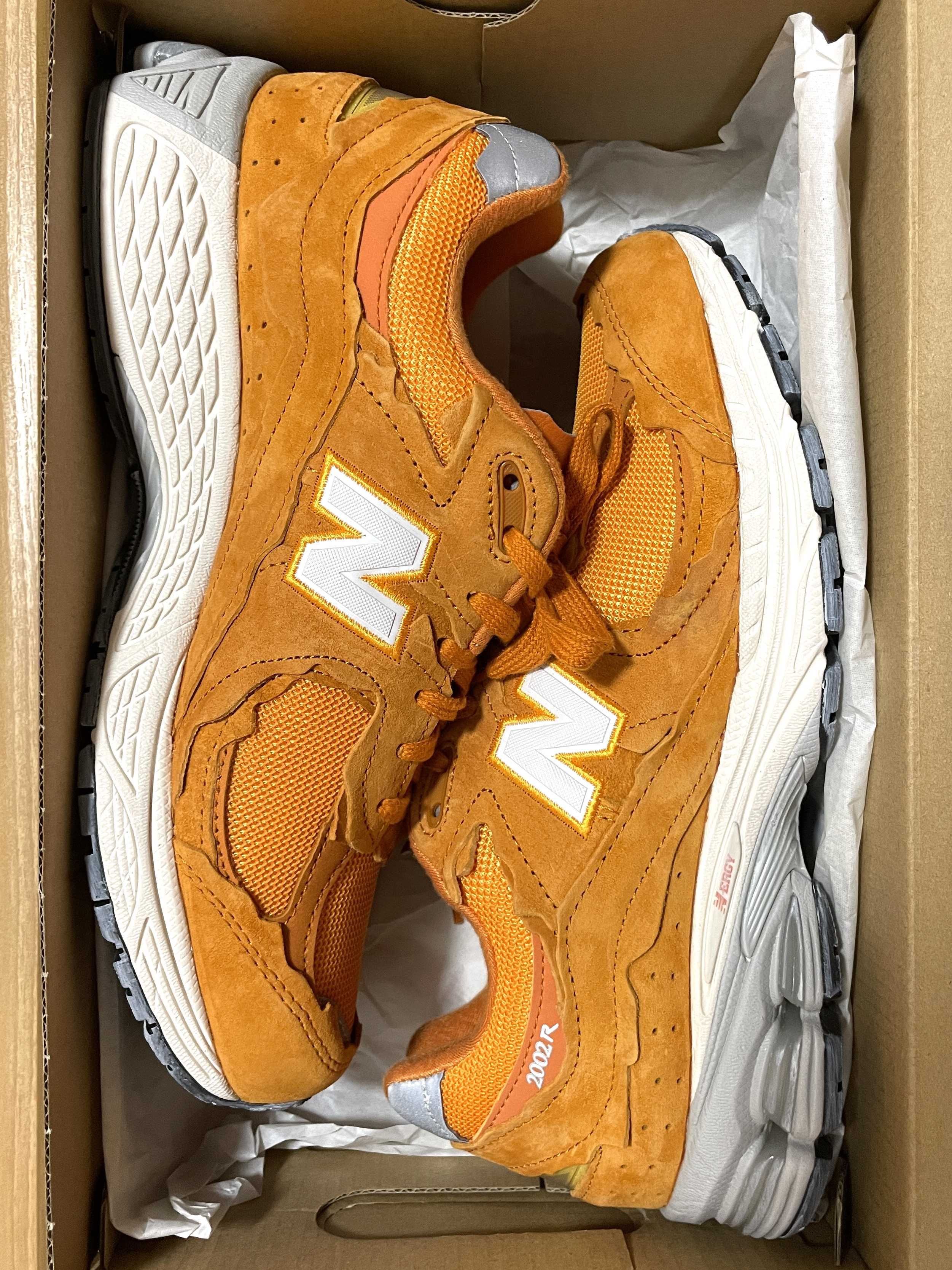 New Balance 2002R Protection Pack "Orange"