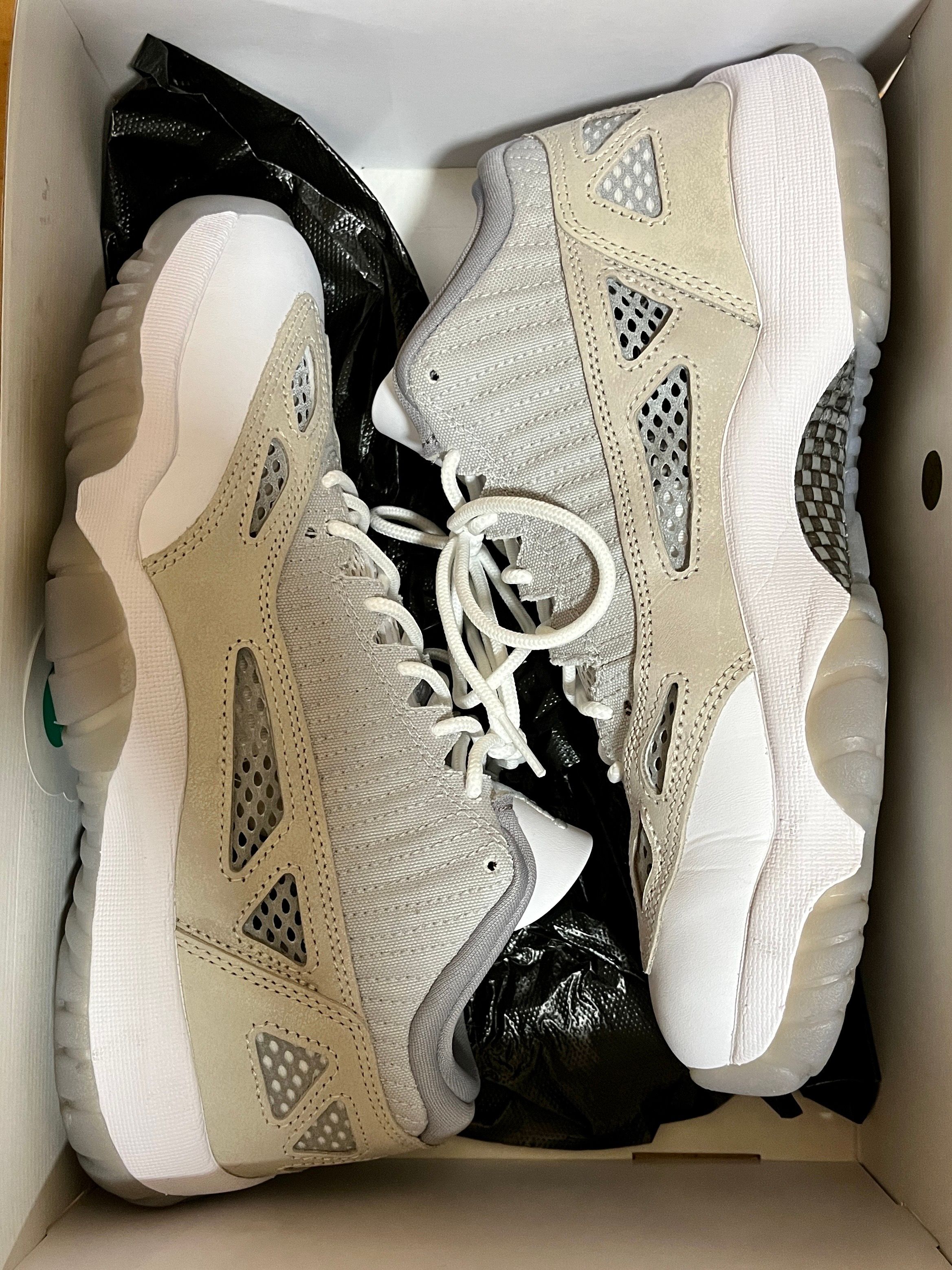 Nike Air Jordan 11 Low IE "Light Orewood Brown"