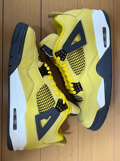 Nike Air Jordan 4 "Tour Yellow"