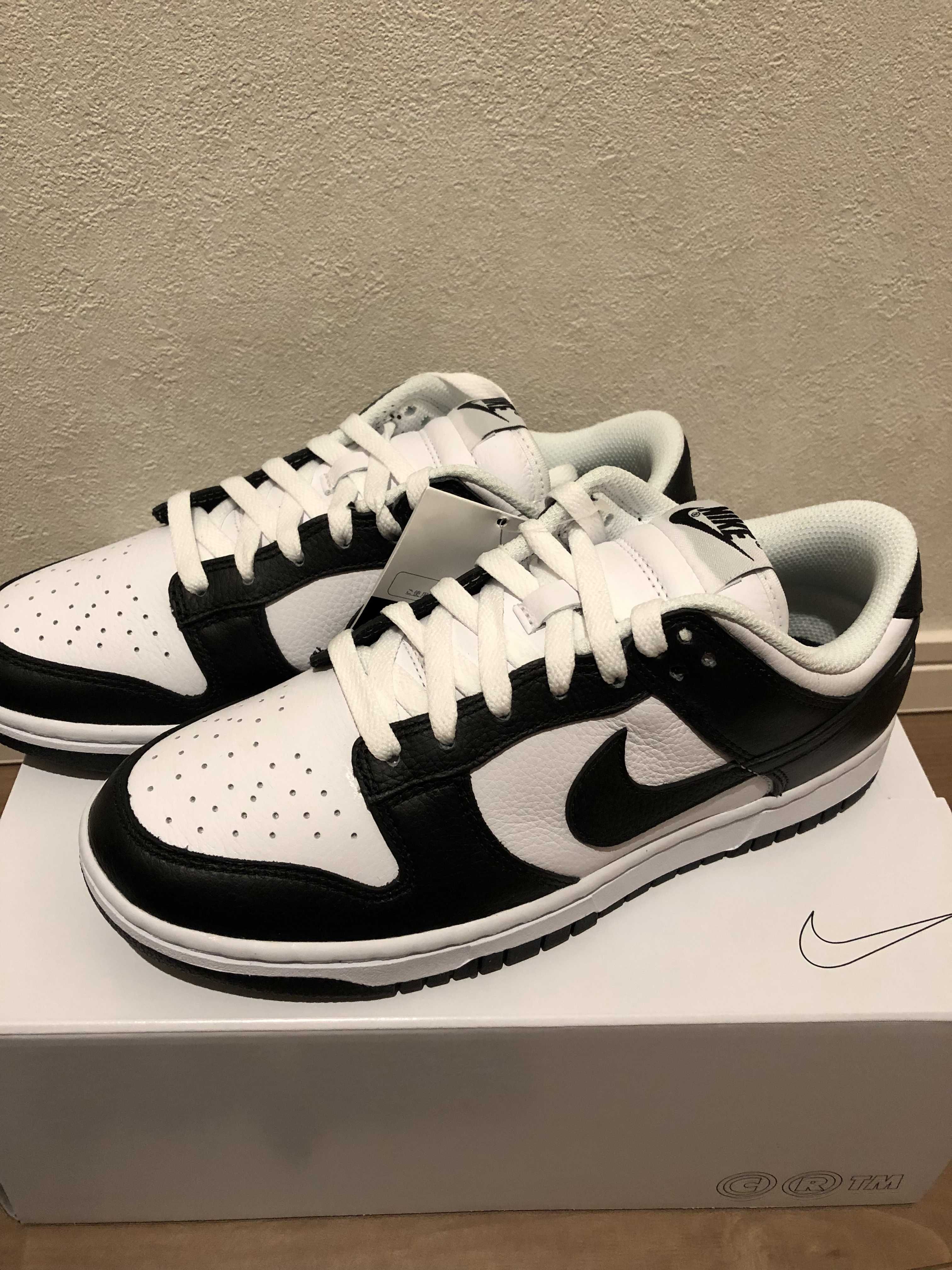 Nike Dunk Low Retro "Panda/White/Black"