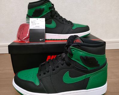 Nike Air Jordan 1 Retro High OG "Black/Pine Green" (2020)