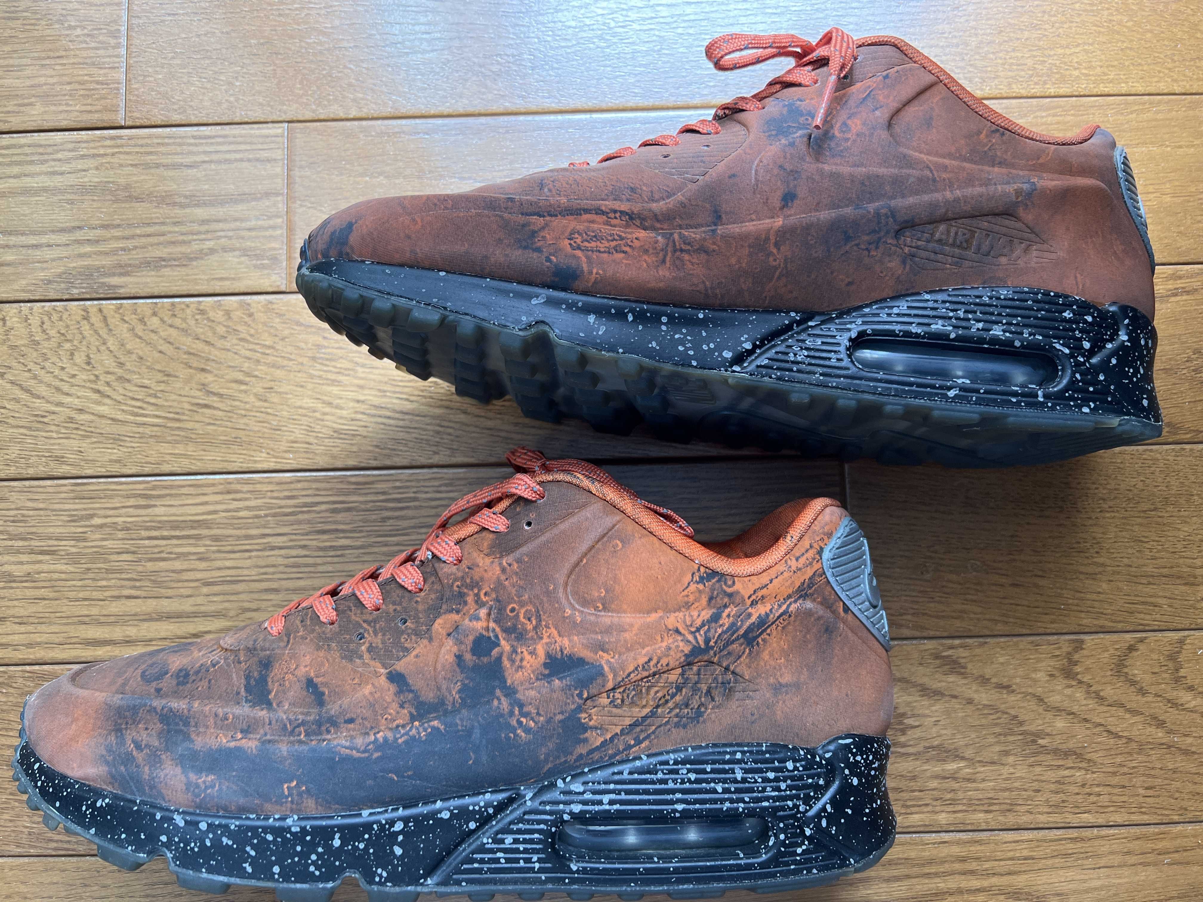 NIKE AIR MAX 90 QS "MARS LANDING"