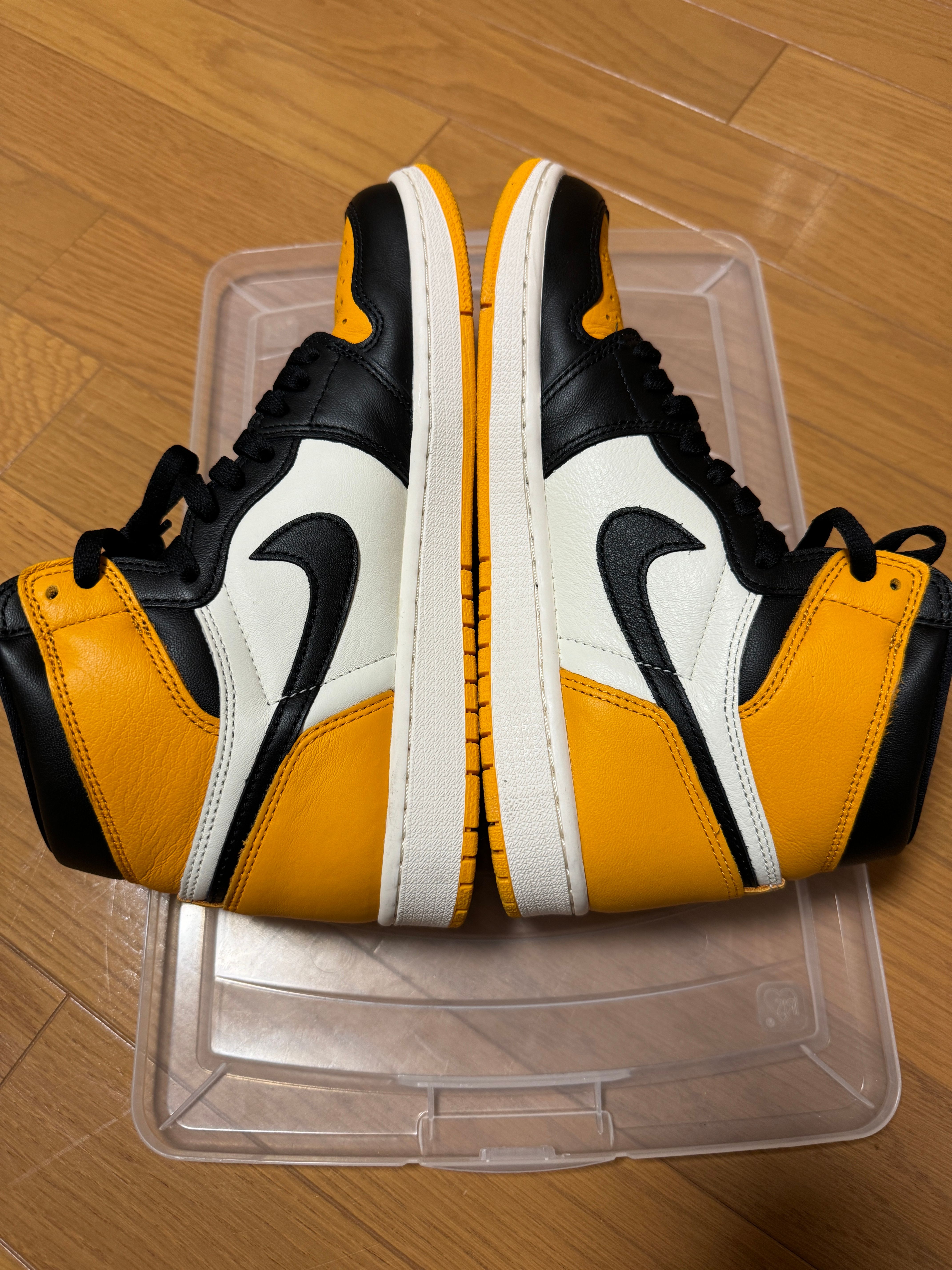 Nike Air Jordan 1 Retro High OG "Taxi"