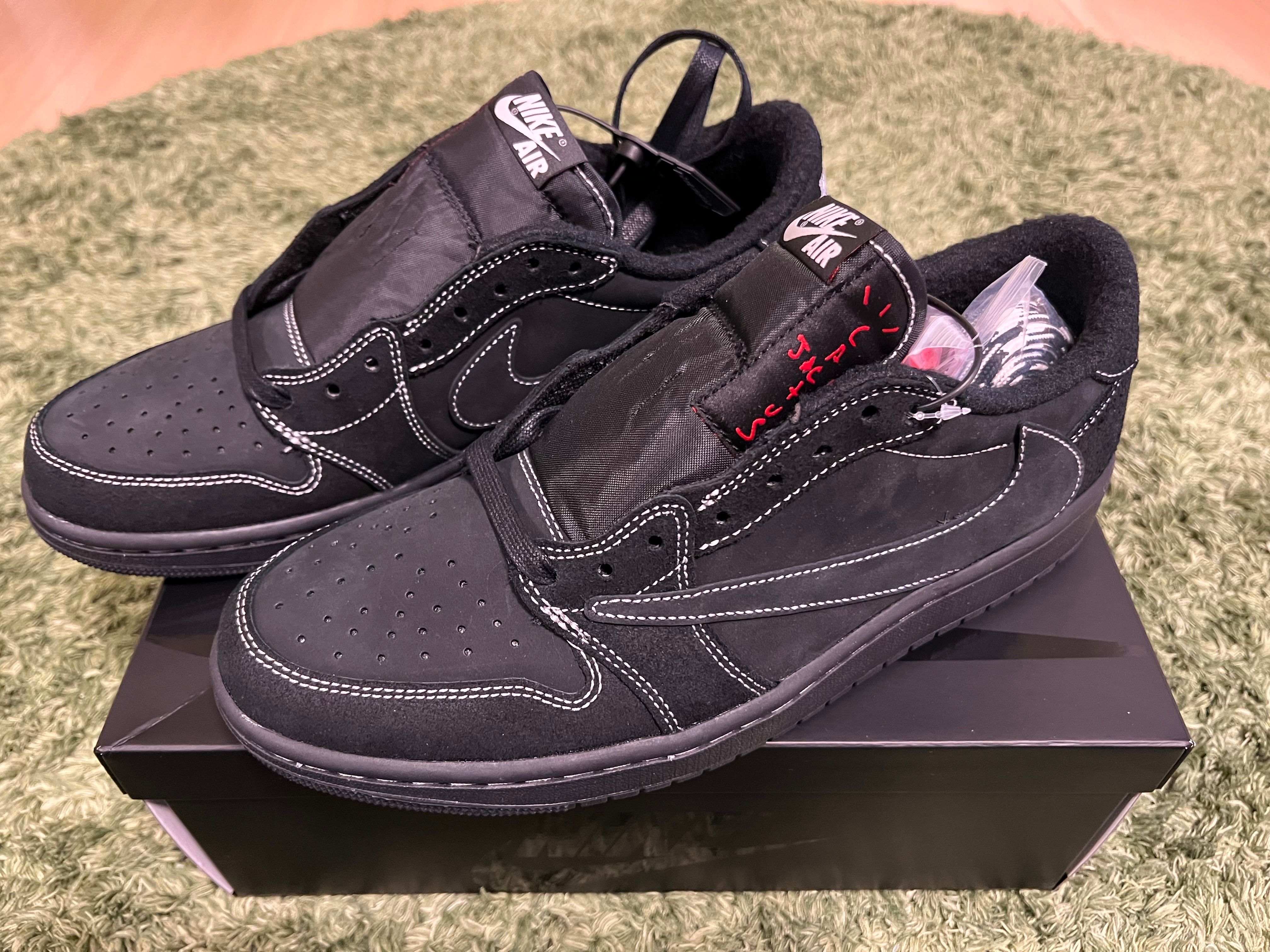 Travis Scott × Nike Air Jordan 1 Low OG SP "Black Phantom"