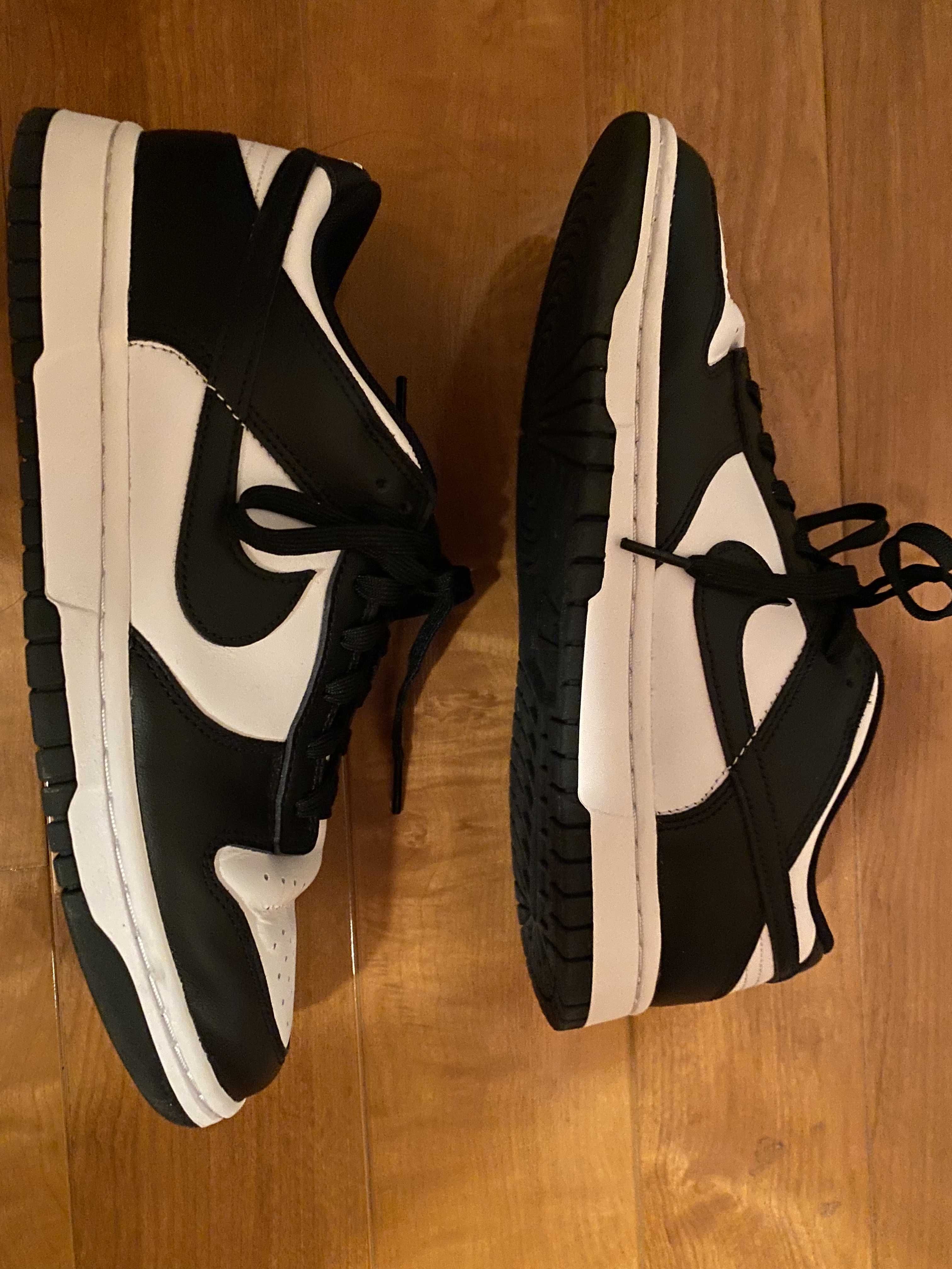 Nike Dunk Low Retro "Panda/White/Black"