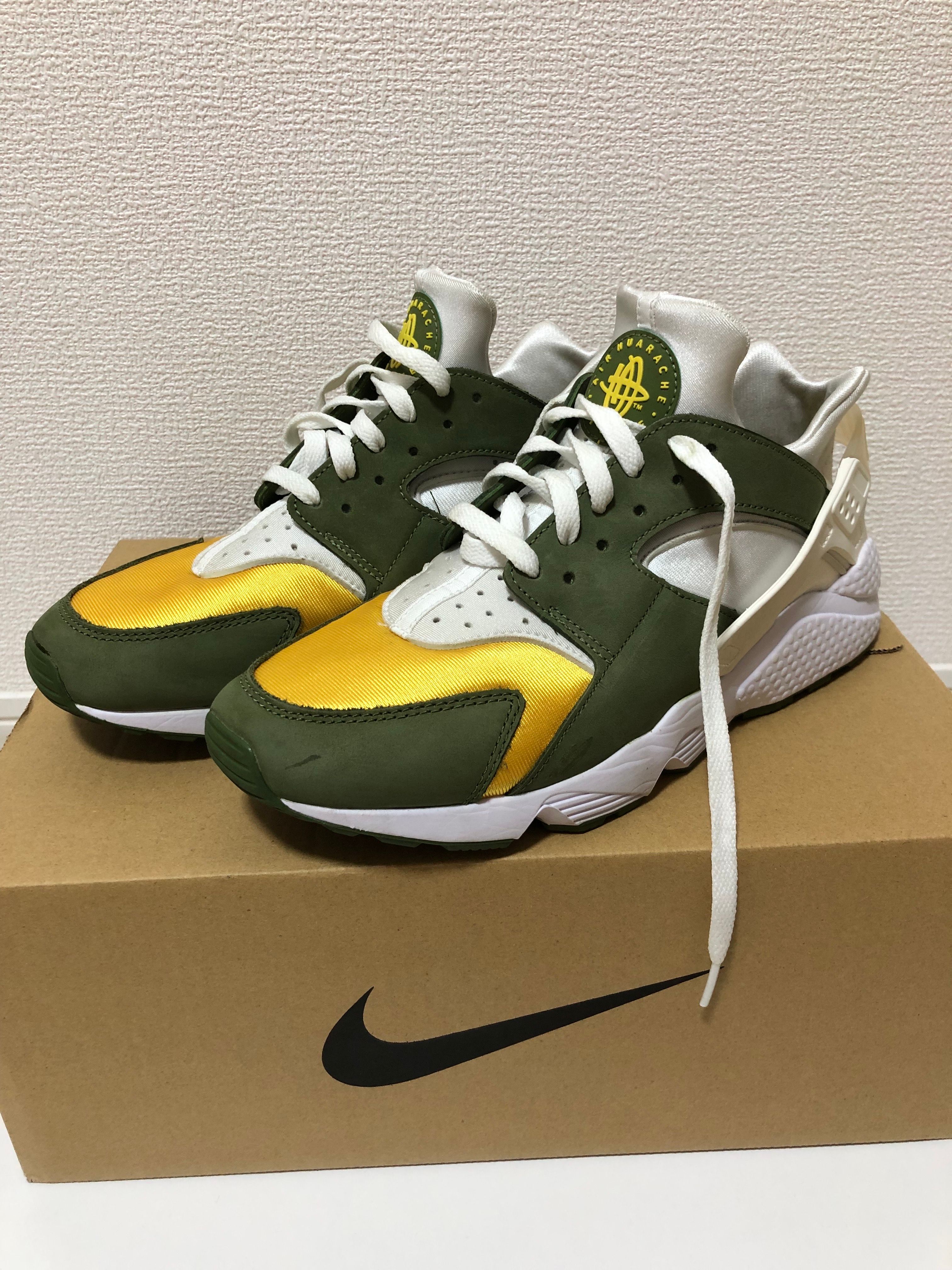 Stussy × Nike Air Huarache "Dark Olive"