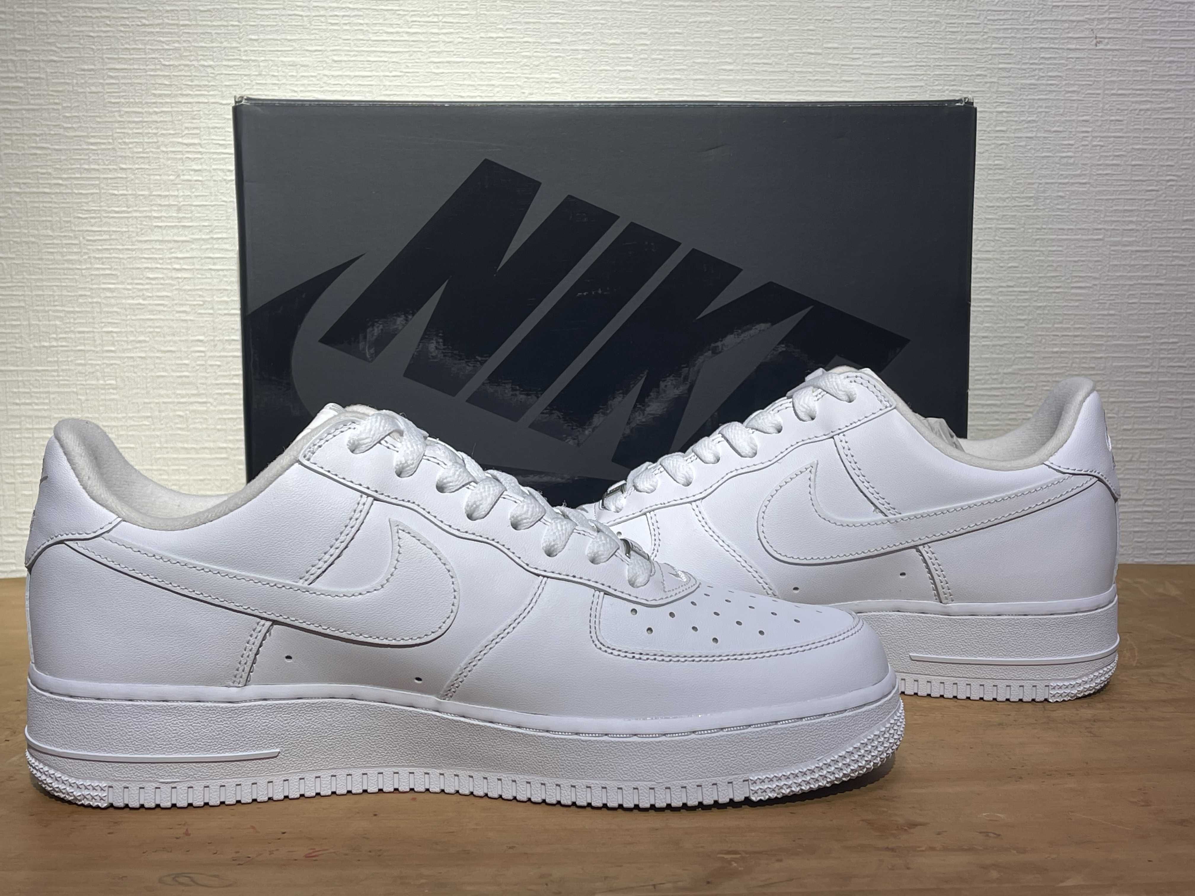 Supreme × Nike Air Force 1 Low "White"