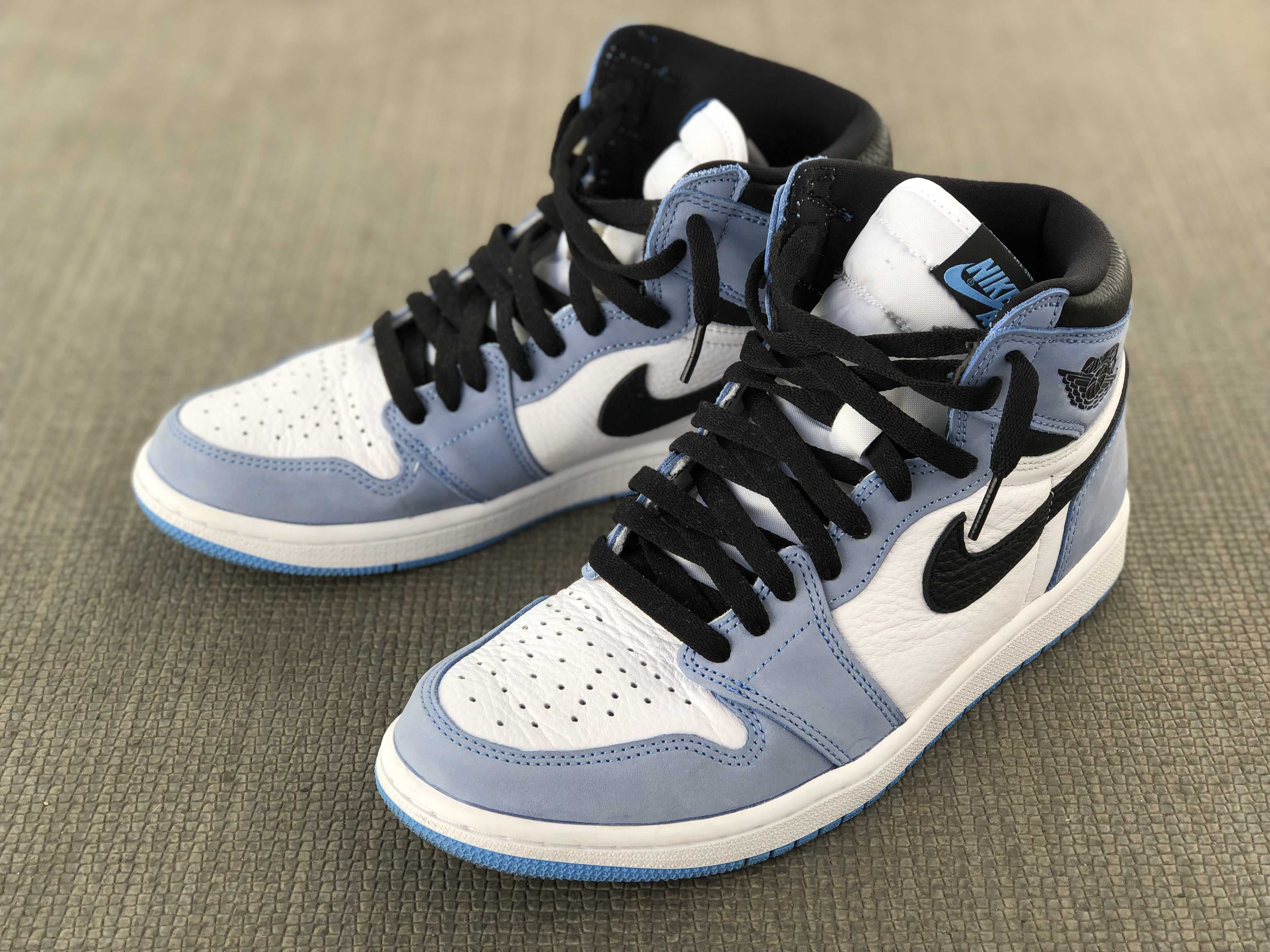 Nike Air Jordan 1 High OG "University Blue"