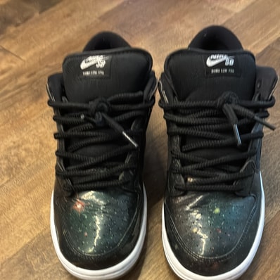 Nike SB Dunk Low 420 QS "Intergalactic"