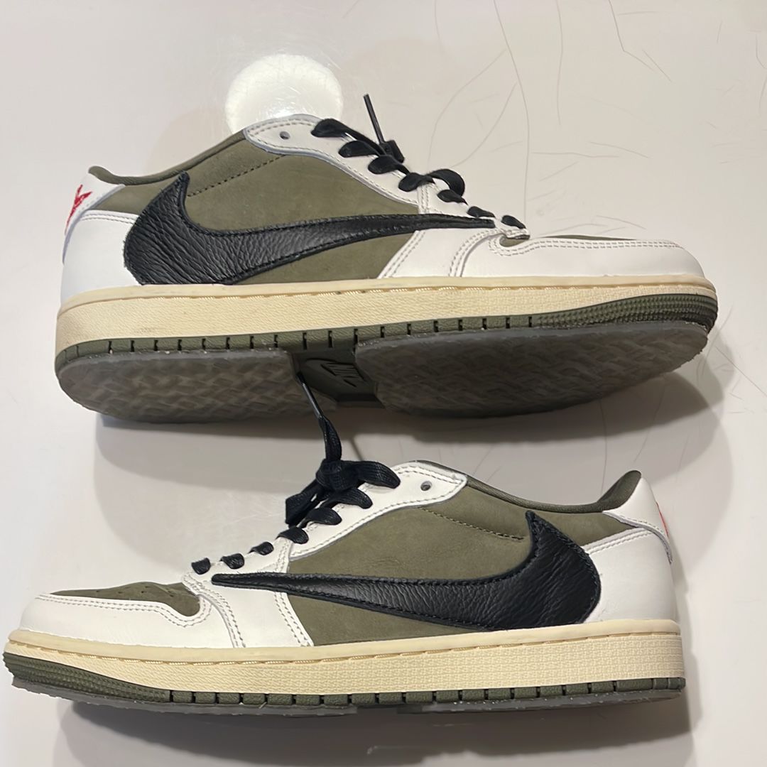 Travis Scott × Nike Air Jordan 1 Low OG SP "Reverse Olive"