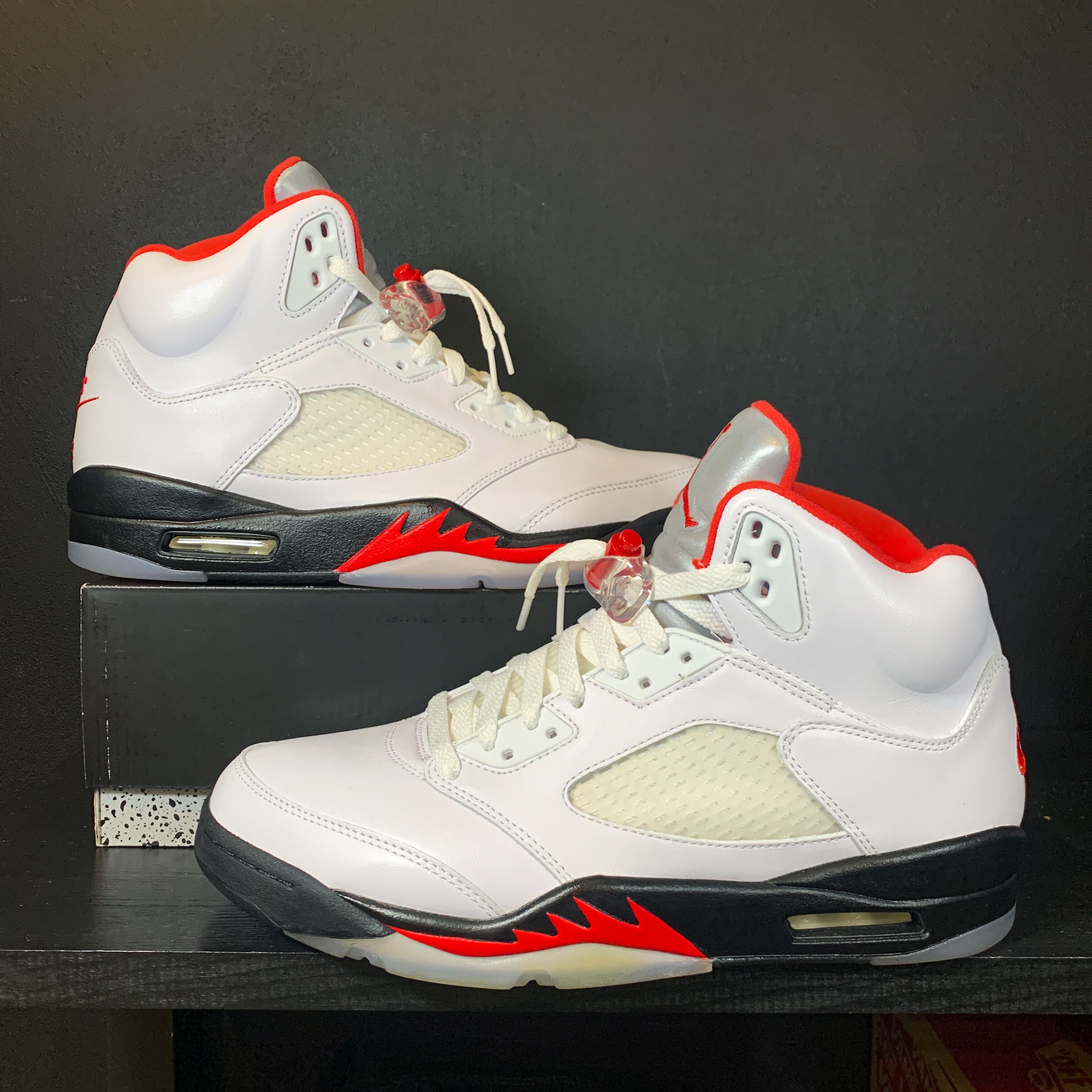 Nike Air Jordan 5 Retro "Fire Red" (2020)