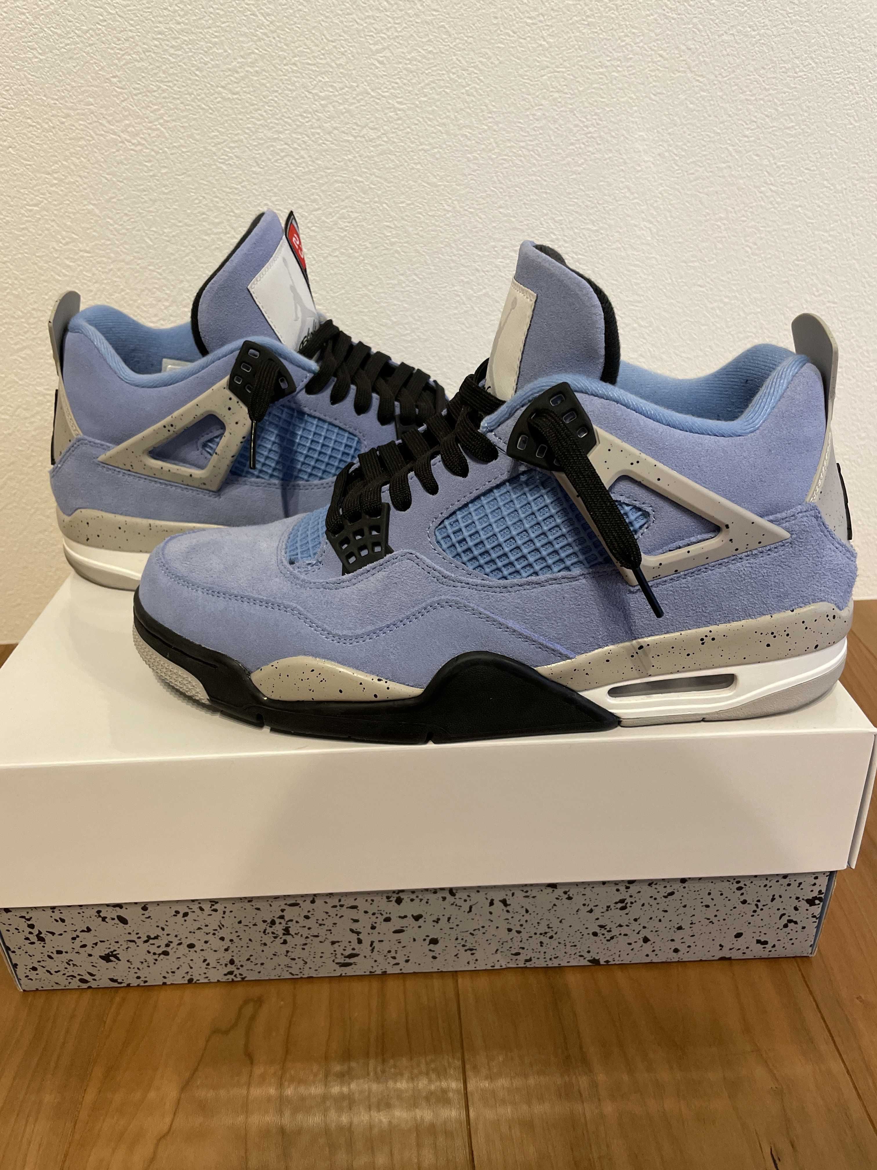 Nike Air Jordan 4 "University Blue"