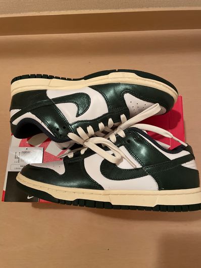 Nike WMNS Dunk Low