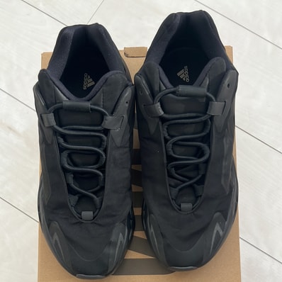 adidas YEEZY Boost 700 MNVN "Black"