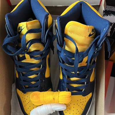 Nike Dunk High "Michigan"