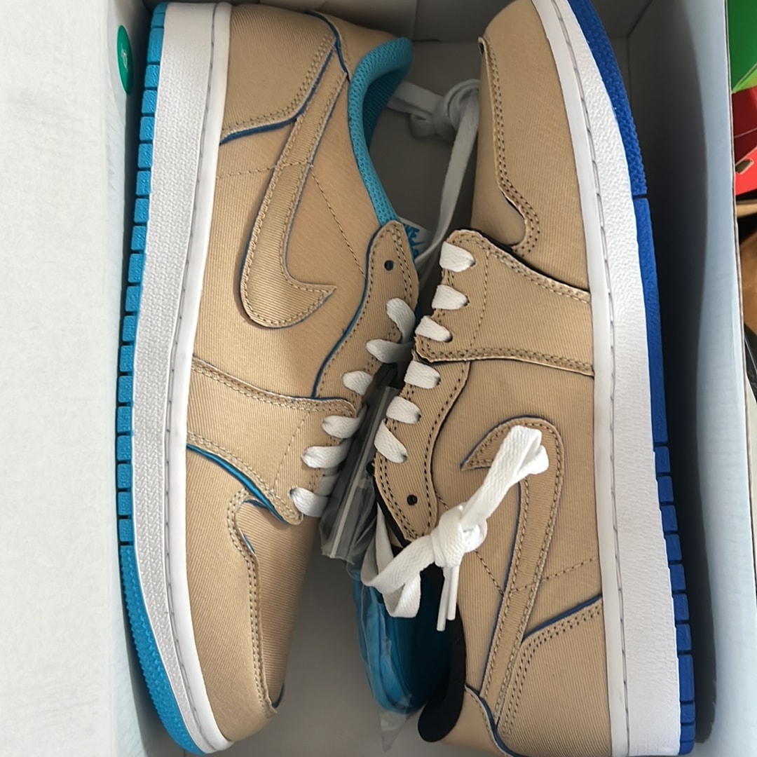 Nike SB Air Jordan 1 Low "Desert Ore/Royal Blue"