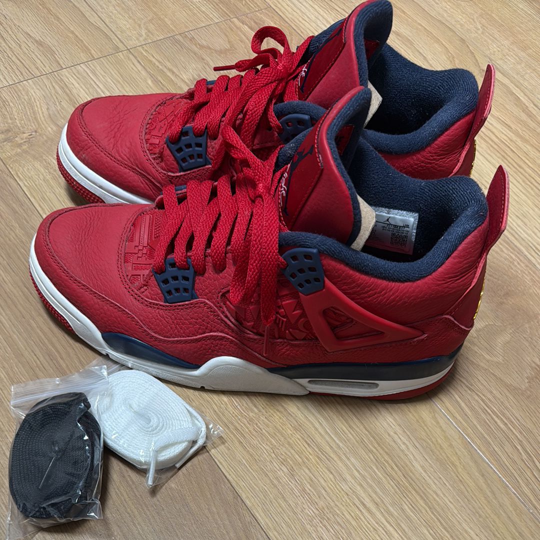 Nike Air Jordan 4 Retro SE "FIBA"