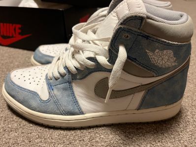 Nike Air Jordan 1 High OG "Hyper Royal"