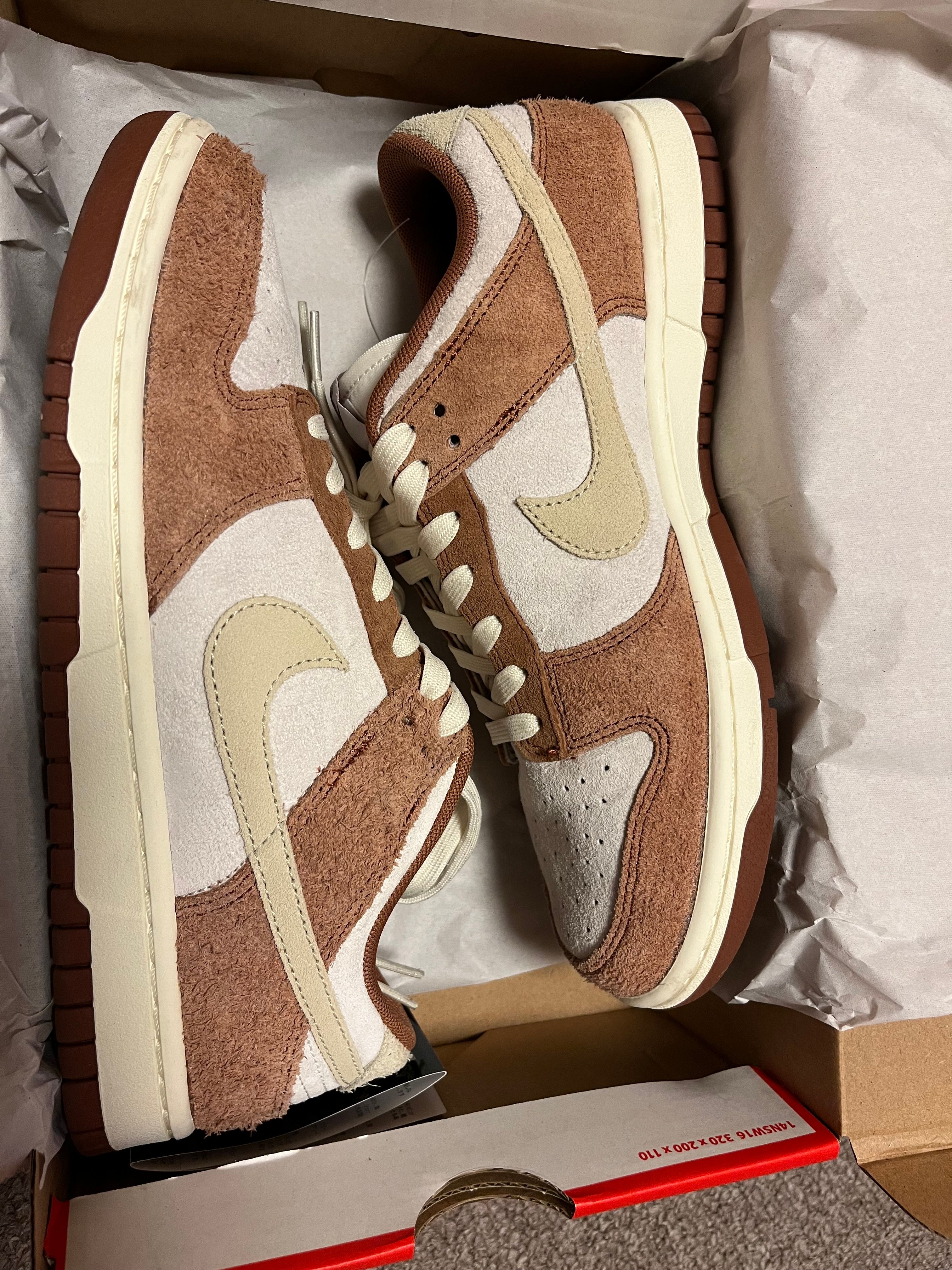 Nike Dunk Low PRM "Medium Curry"