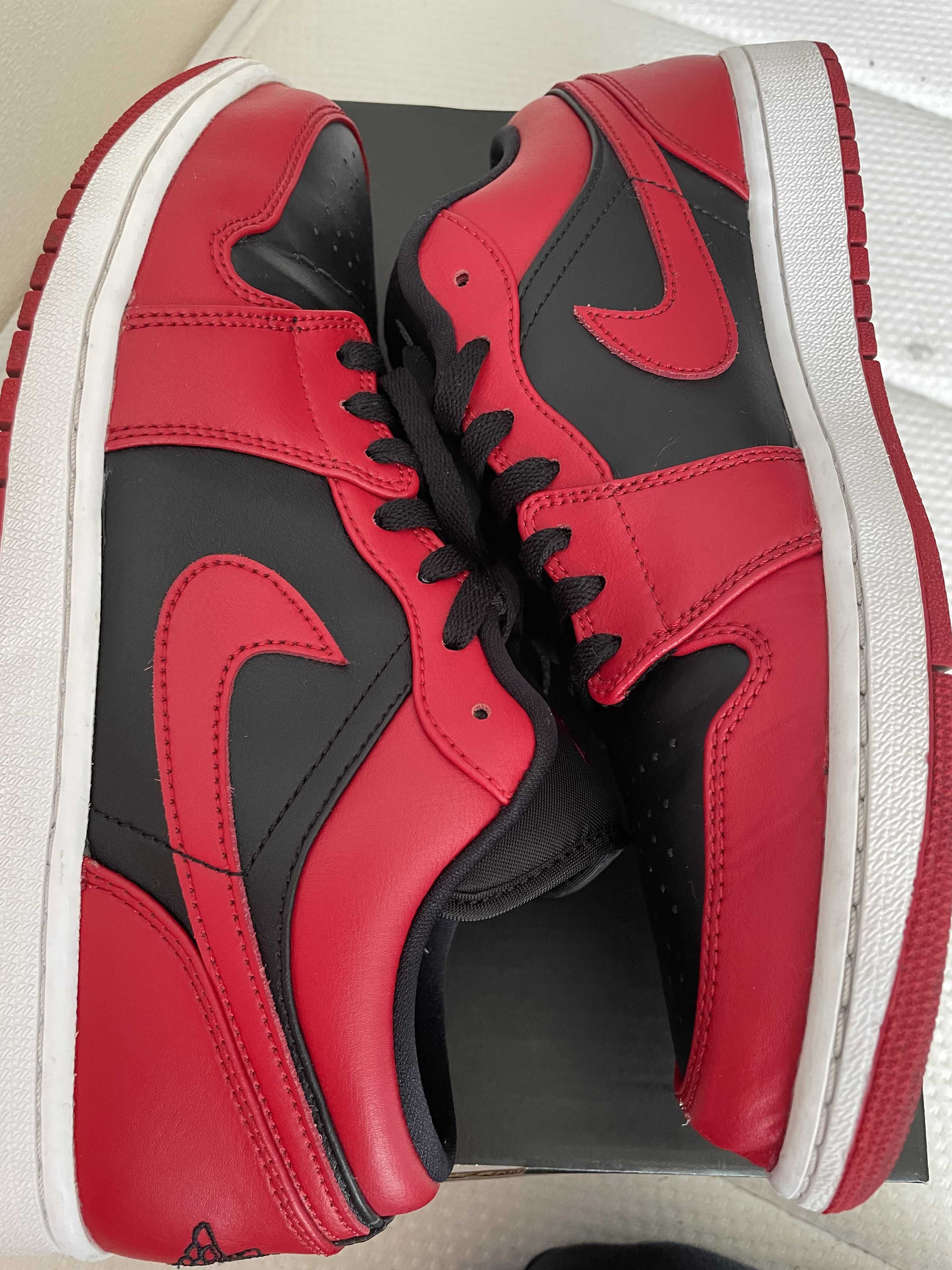 Nike Air Jordan 1 Low "Varsity Red"   