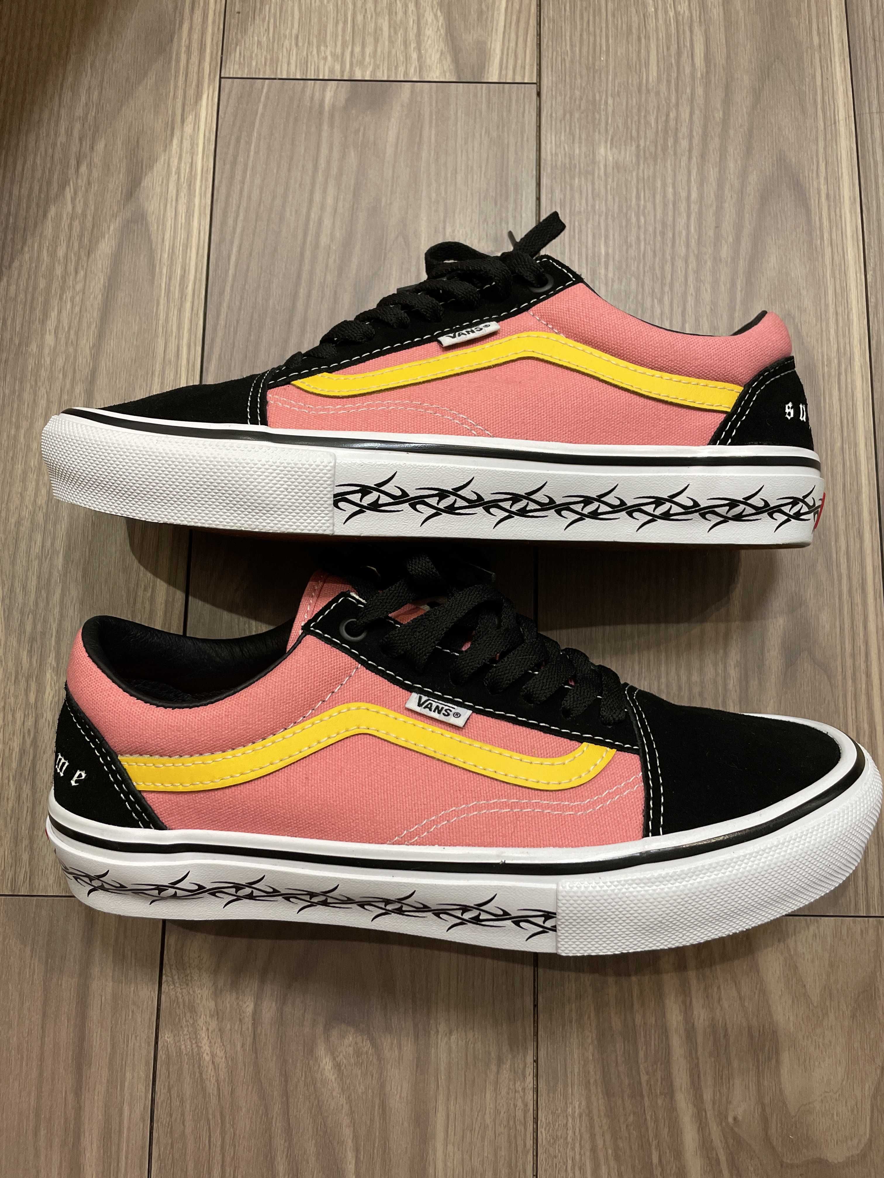 Supreme × Vans Old Skool "Pink"