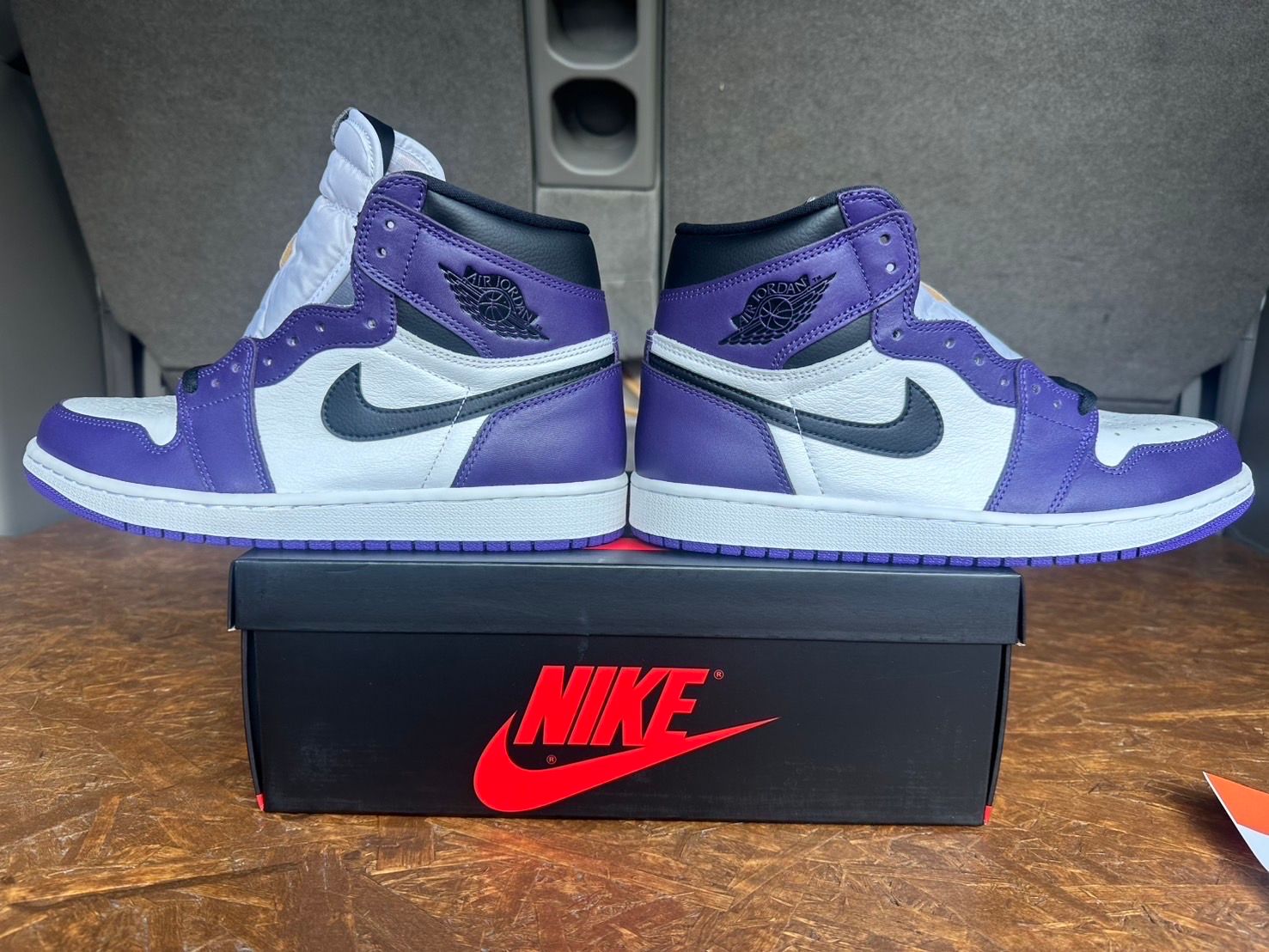 Nike Air Jordan 1 Retro High OG "Court Purple White/Black" (2020)