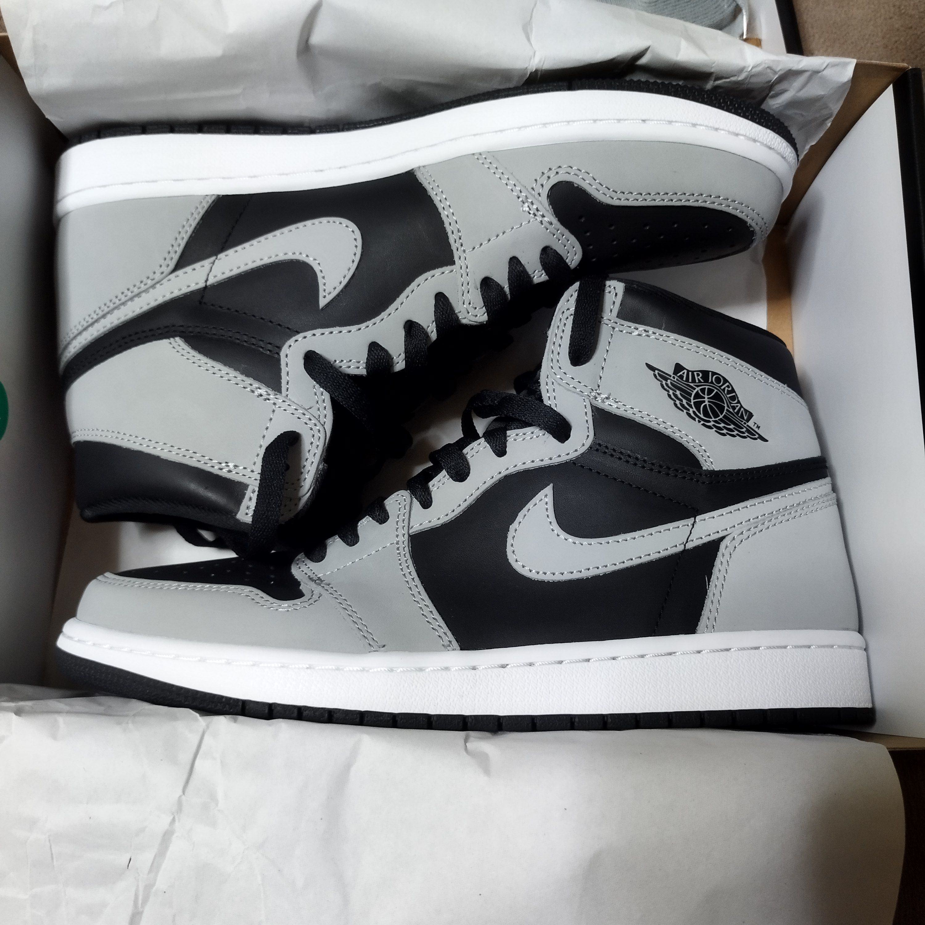 Nike Air Jordan 1 High OG "Shadow 2.0"