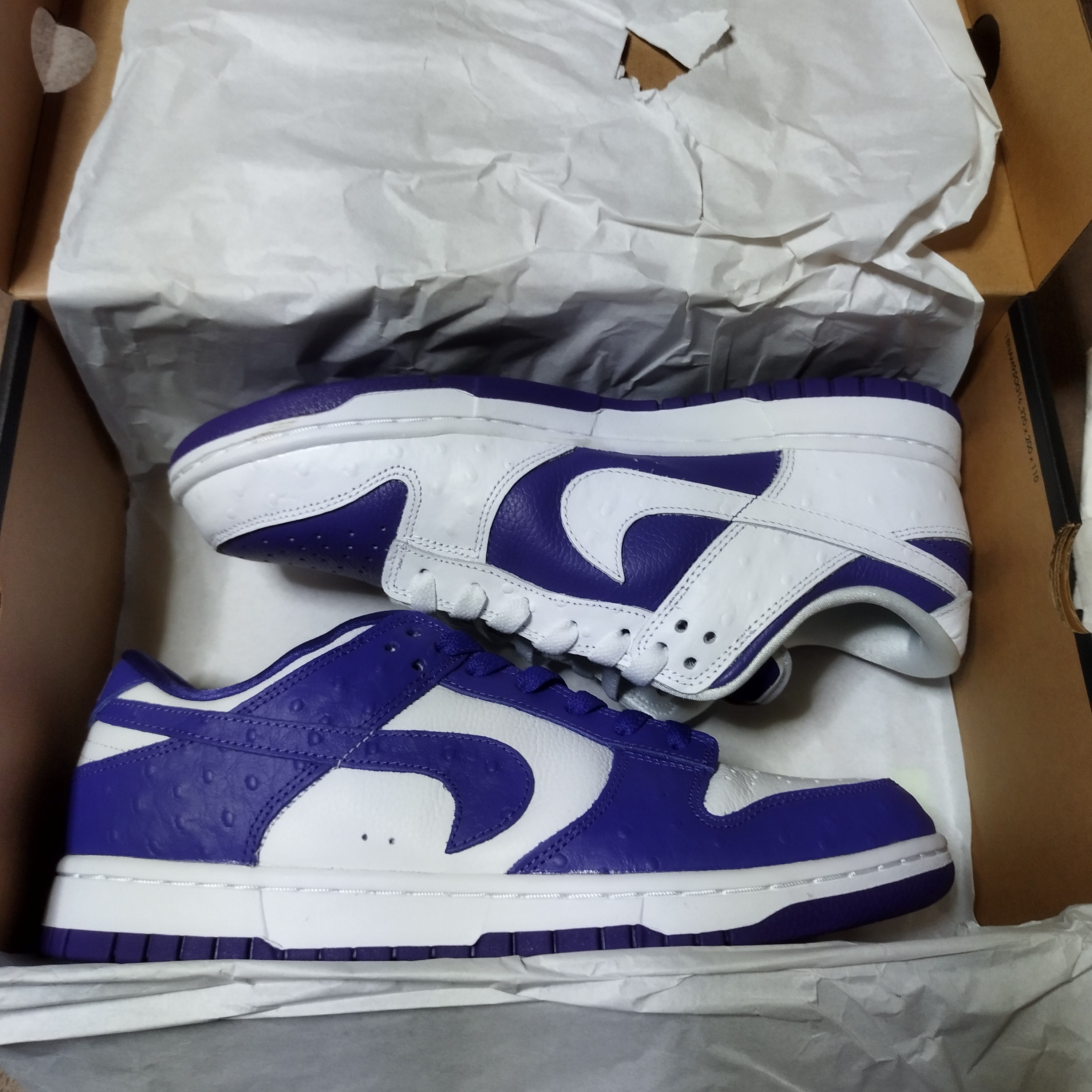 Nike Women's Dunk Low "Made You Look"