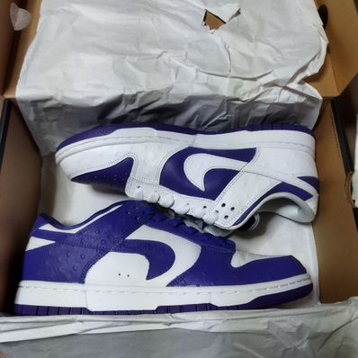 Nike Women's Dunk Low "Made You Look"