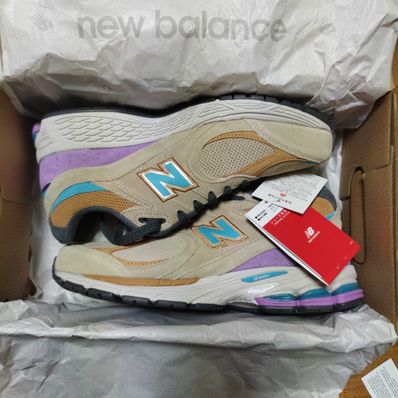 New Balance 2002R "Beige/Purple"