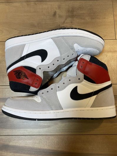 Nike Air Jordan 1 High OG "White/Black/Light Smoke Grey"